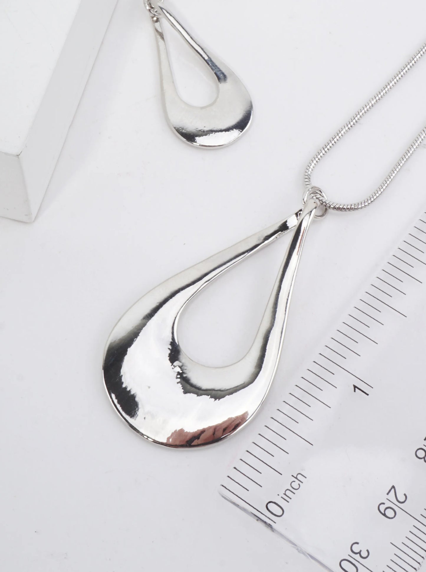 Polished Pear Pendant Necklace