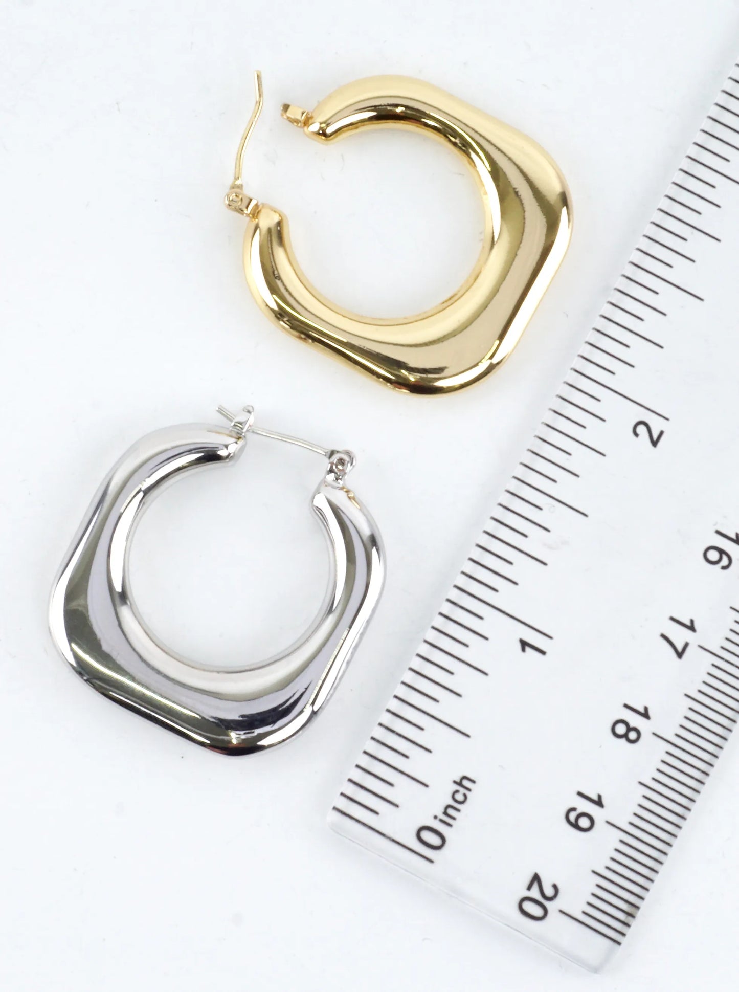 Polished Sculptural Square Hoop Earrings