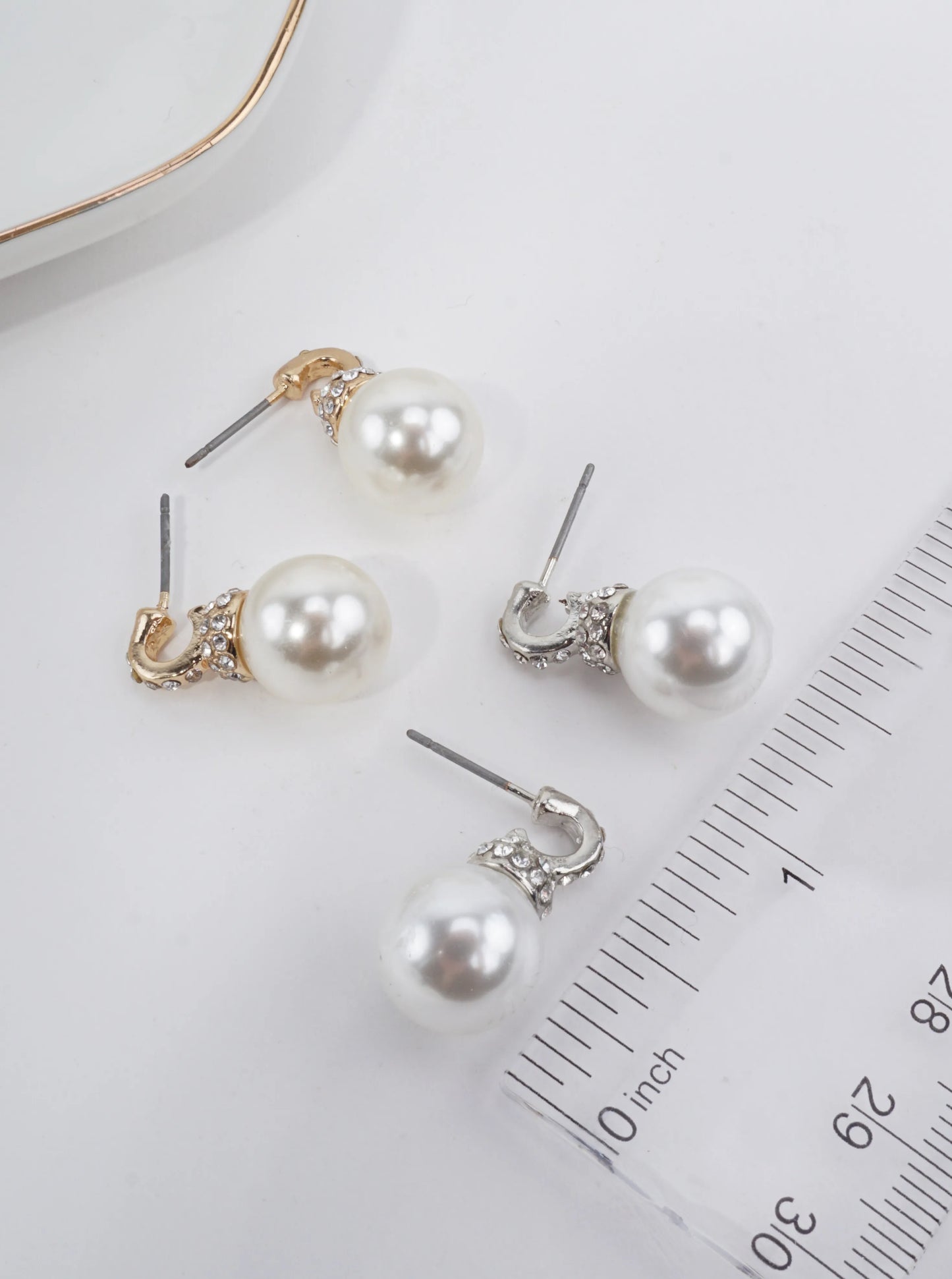 Polished Zinc Alloy Stud Earrings