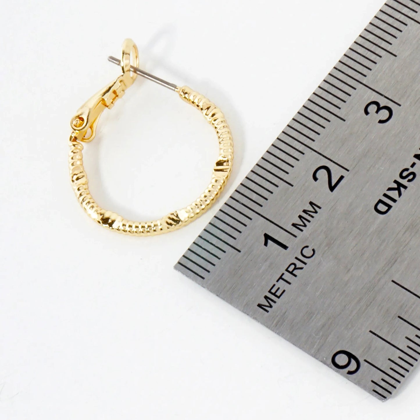 Pressed-Texture 14K-Gold-Dipped 20mm Brass Omega-Back Hoop Earrings