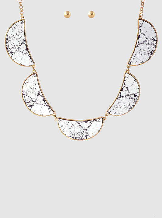 Printed Wood Necklace Set With Earrings