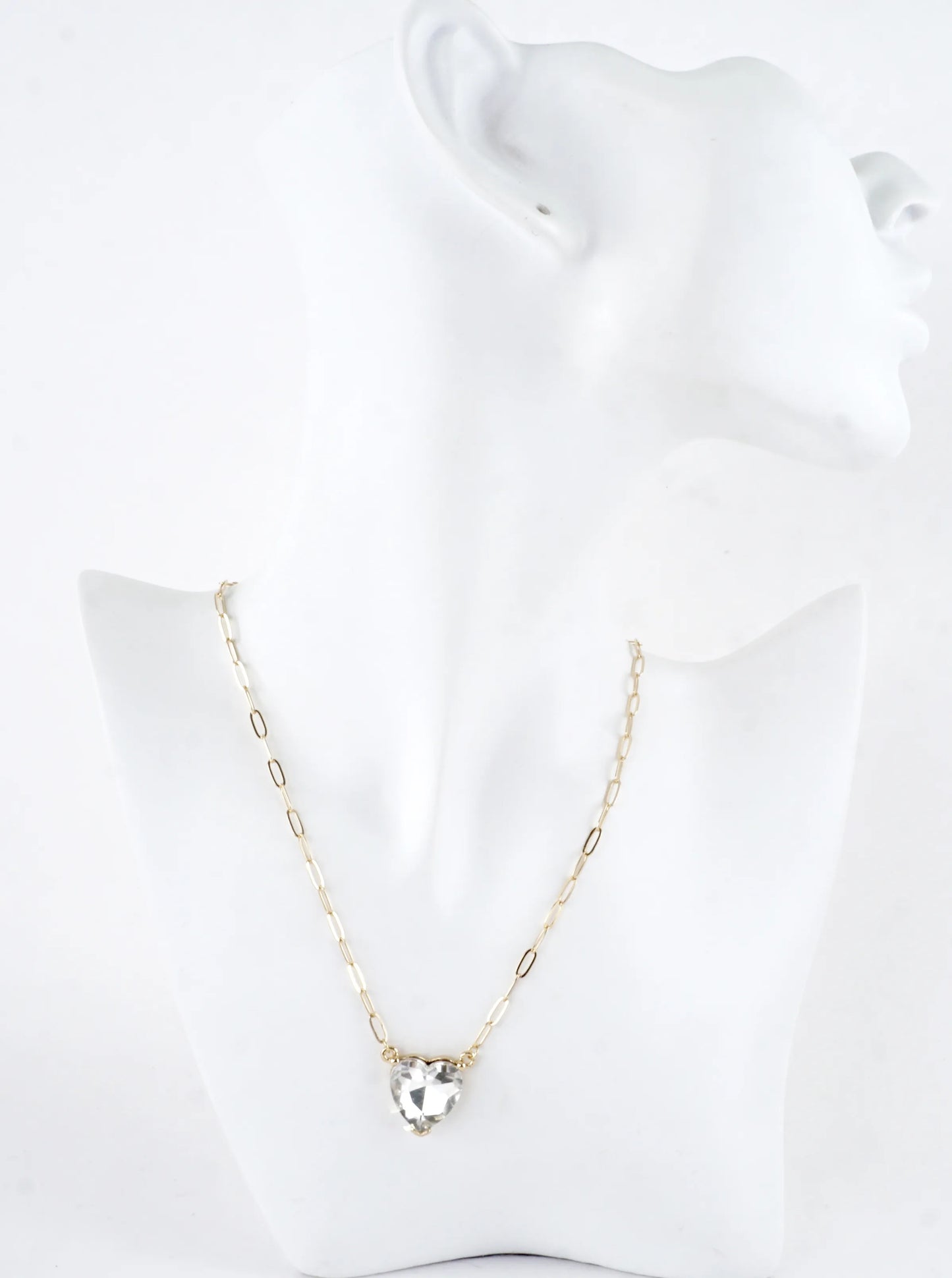 Prong Set Heart Pendant Short Necklace