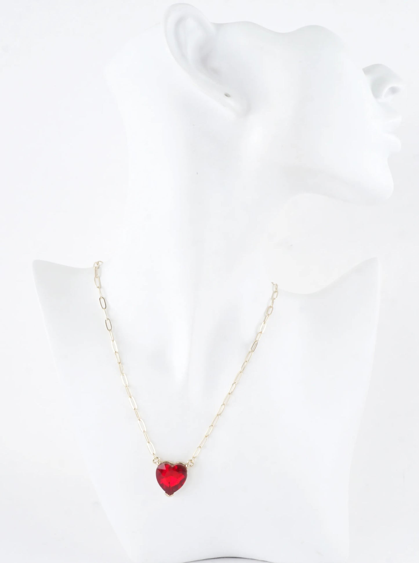 Prong Set Heart Pendant Short Necklace