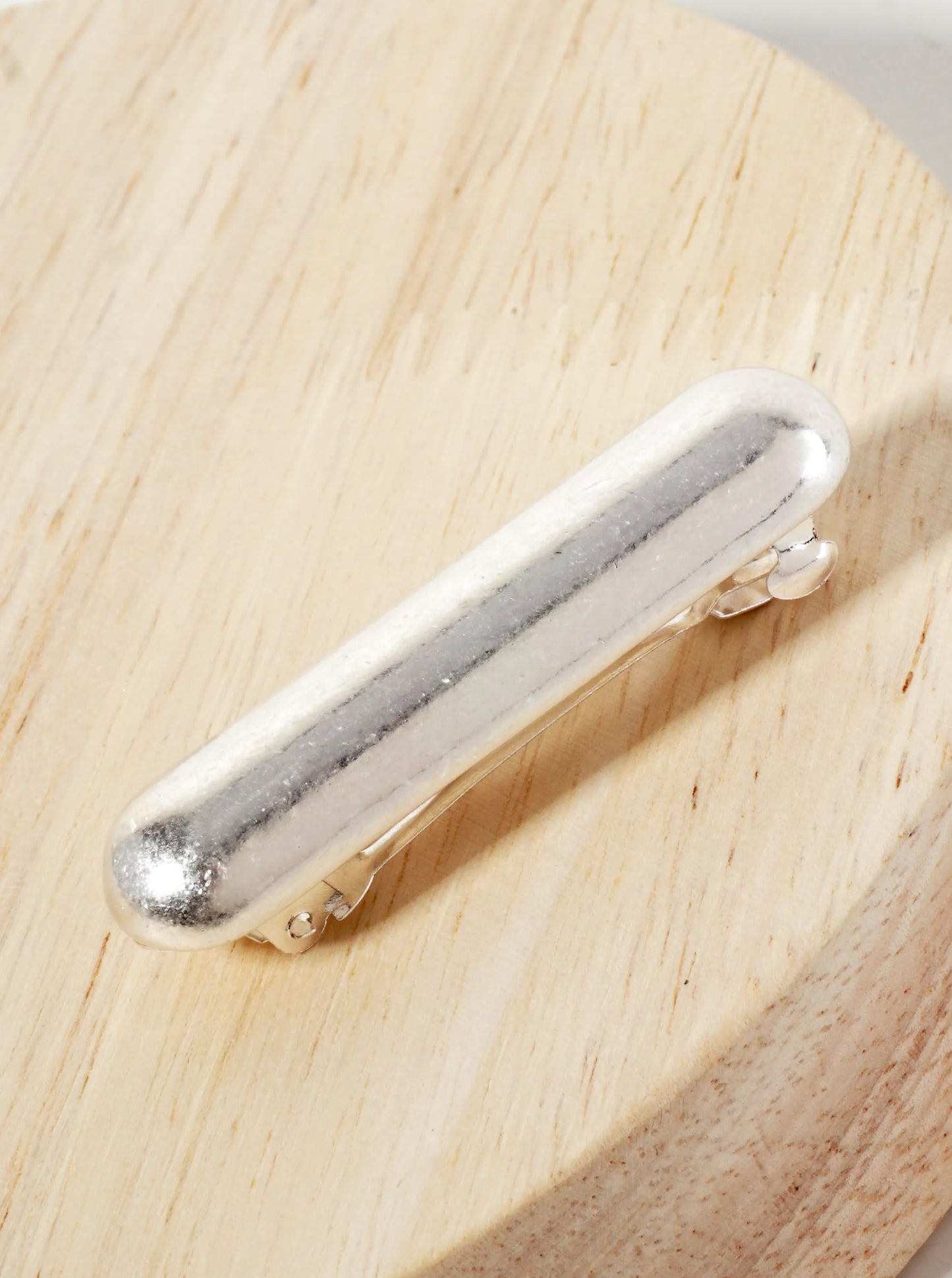 Puffy 2-inch Bar Metal Casting Hair-Pin