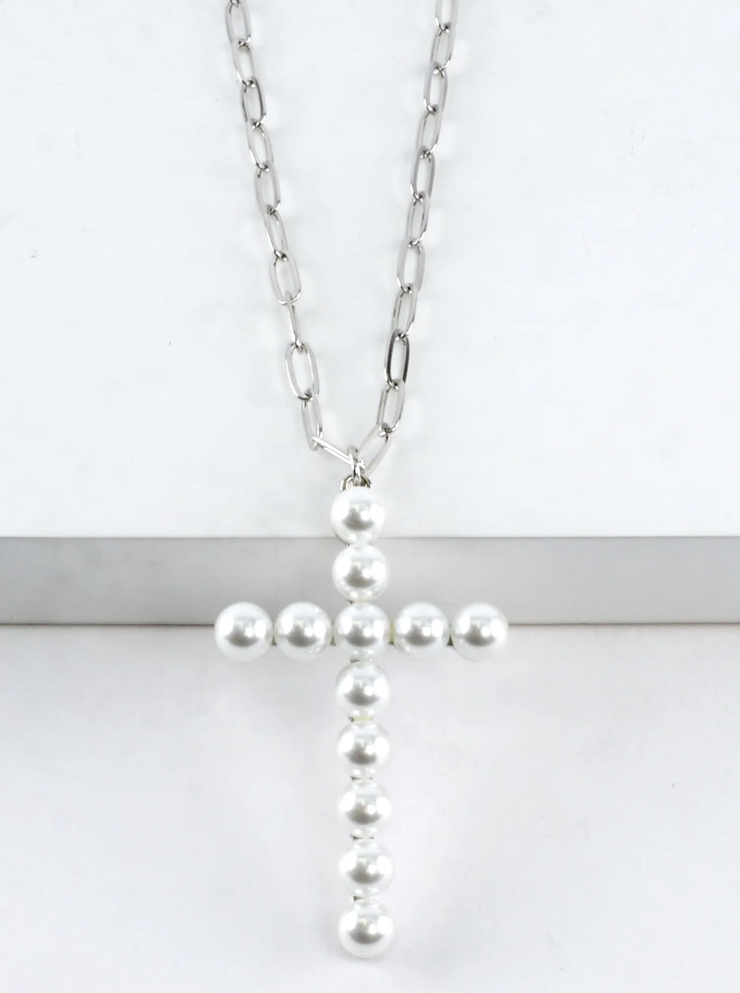 32 In Pearl Cross Pendant Paperclip Chain Necklace