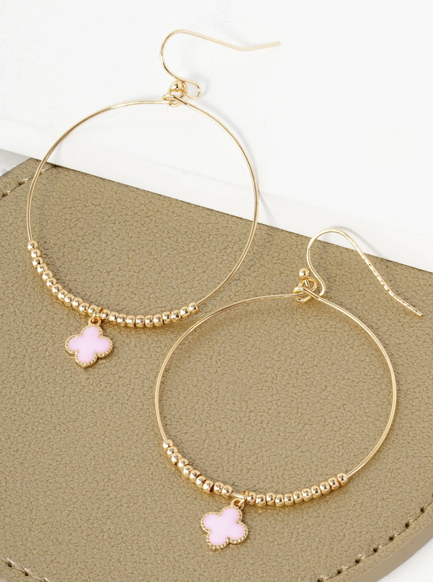 Quatrefoil Drop Wire Circle Lightweight Dangle Earrings