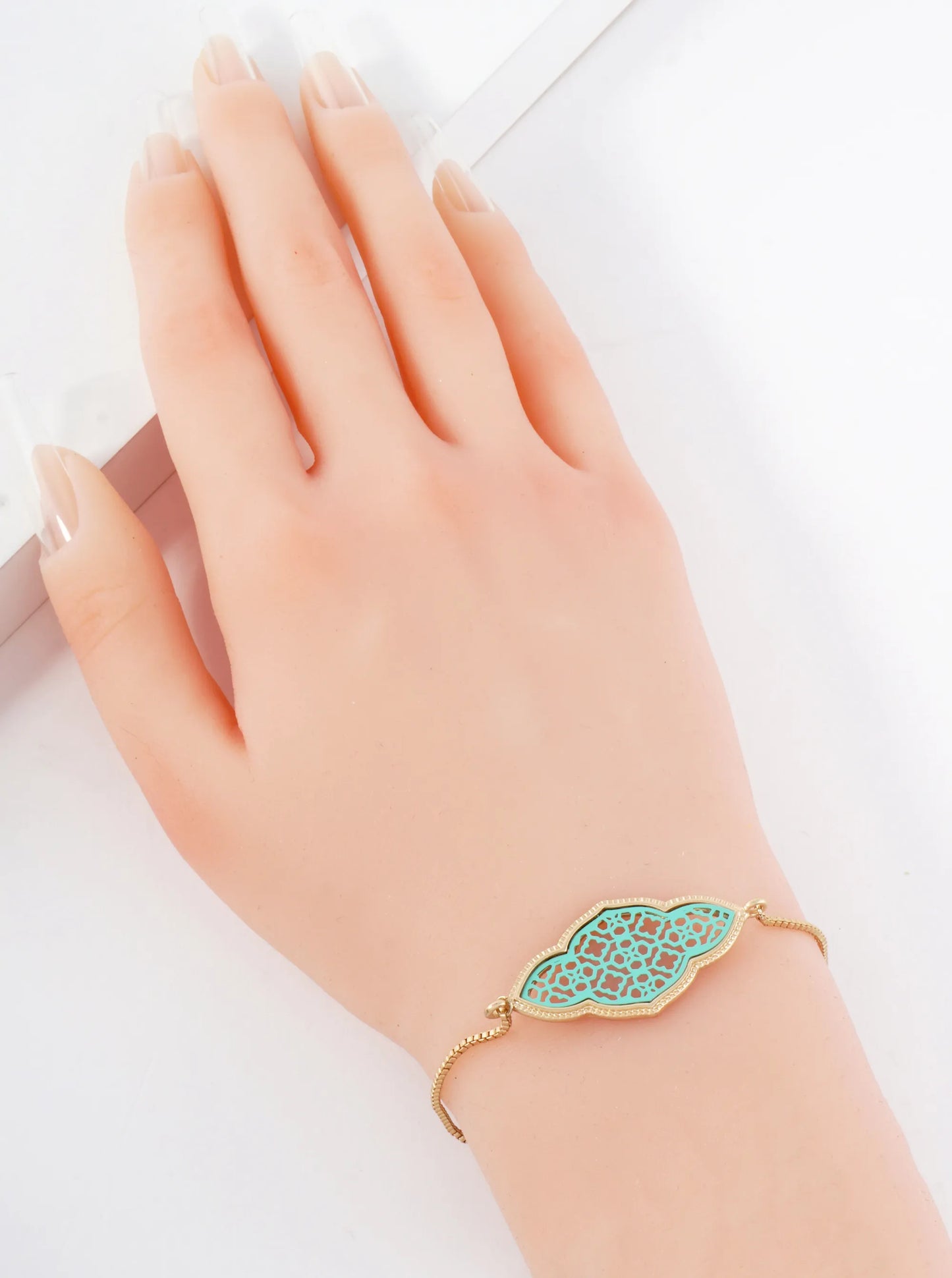 Quatrefoil Filigree 1mm Box-Chain Pull-Tie Bracelet