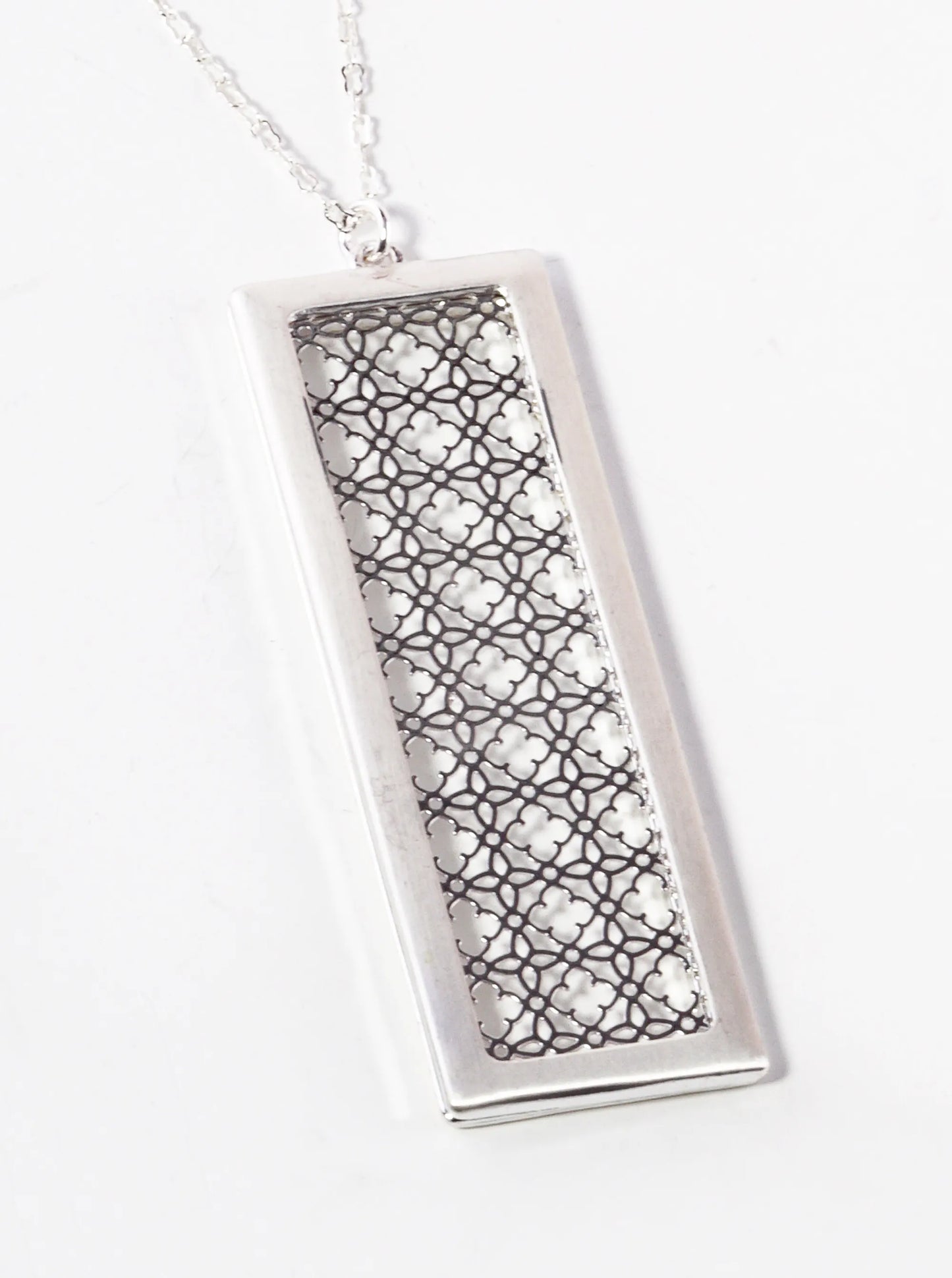 Quatrefoil Filigree Rectangle Pendant 32 Inch Long Necklace