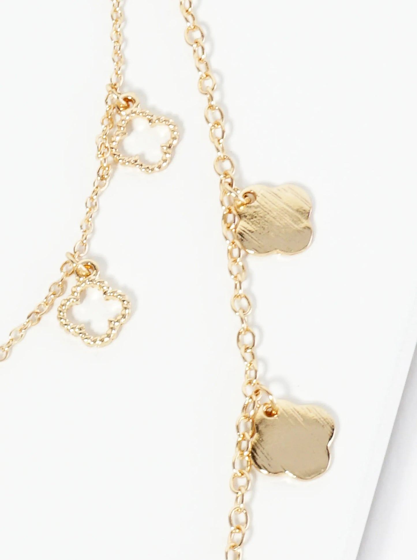 Quatrefoil Motif Layered Necklace