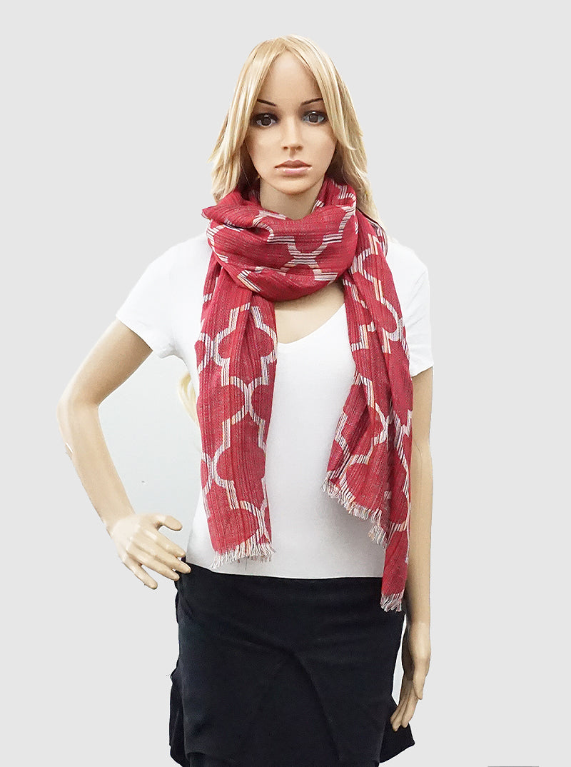 Quatrefoil Pattern Polyester Scarf With Fringe
