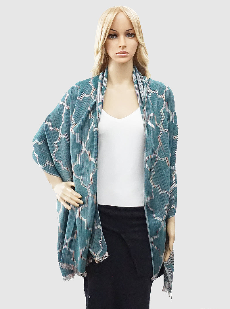 Quatrefoil Pattern Polyester Scarf With Fringe