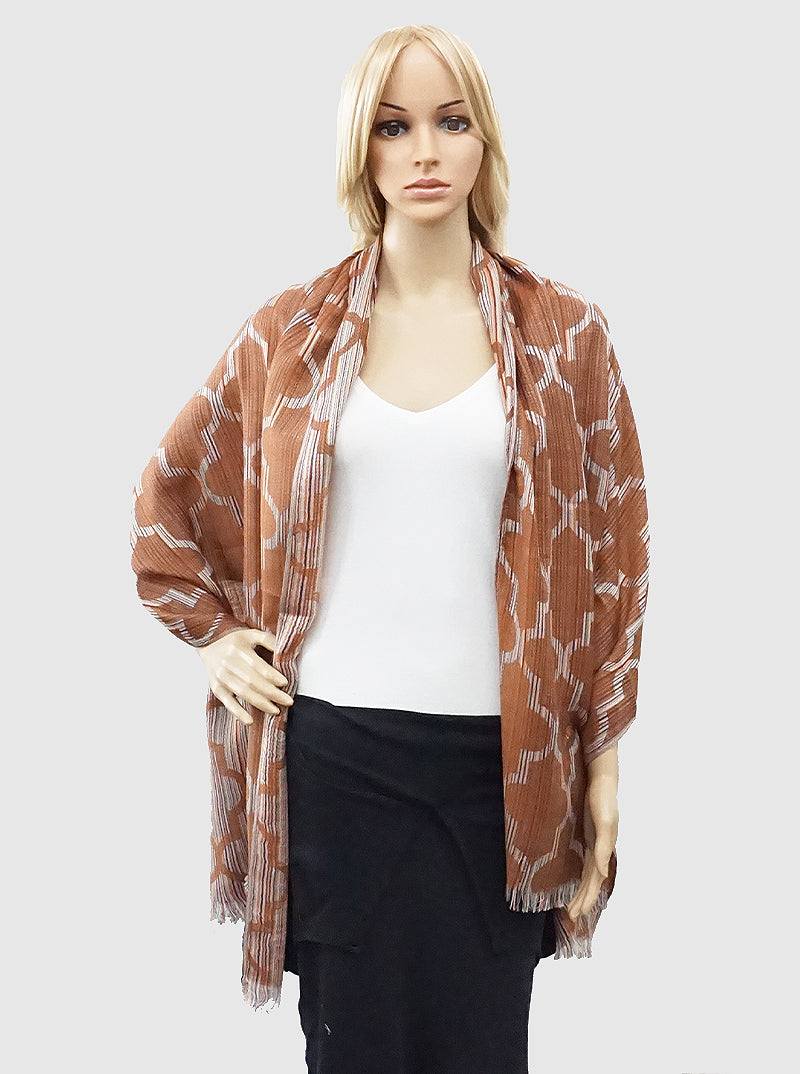 Quatrefoil Pattern Polyester Scarf With Fringe