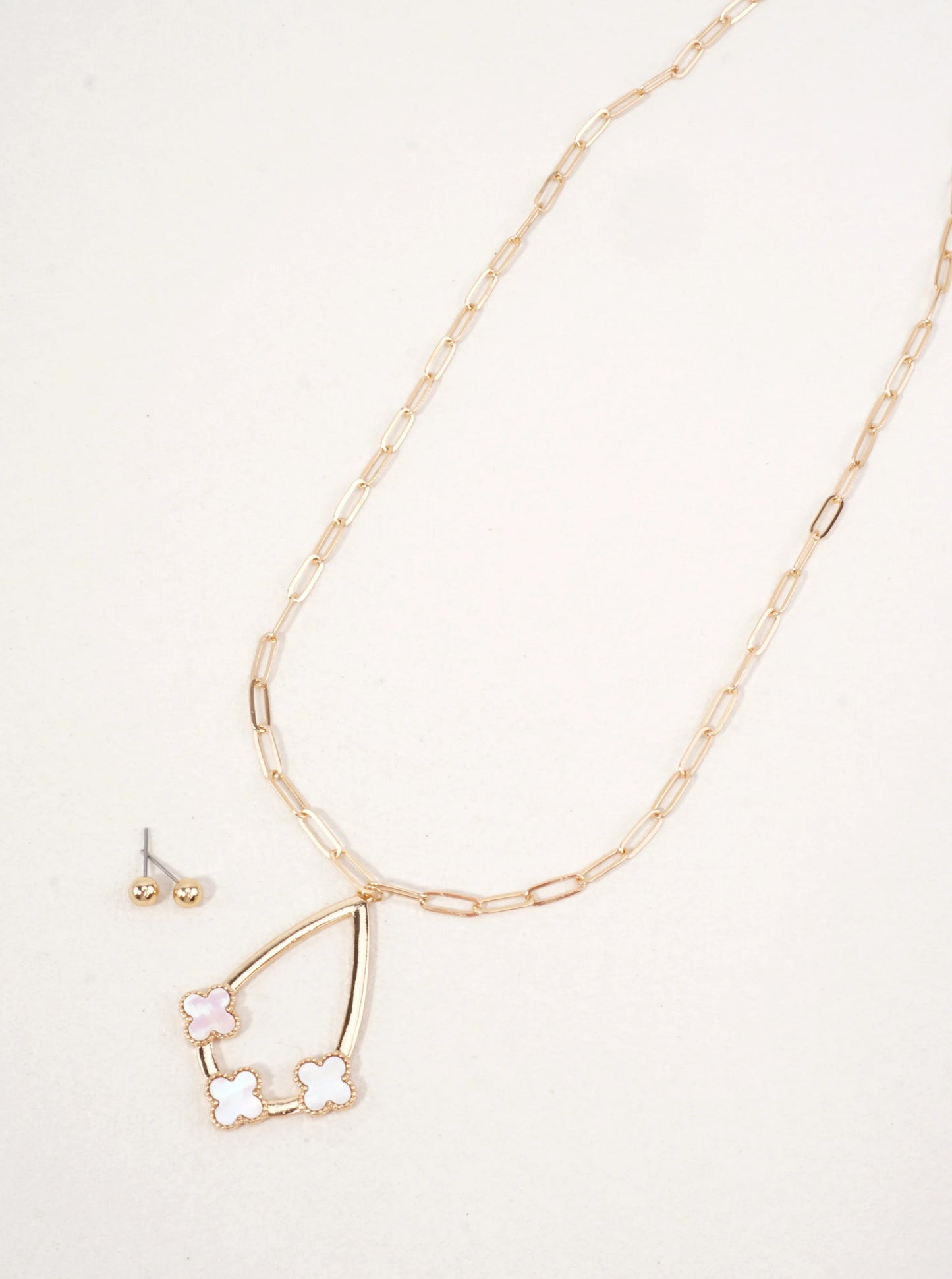 Quatrefoil Polished Pendant Necklace Set