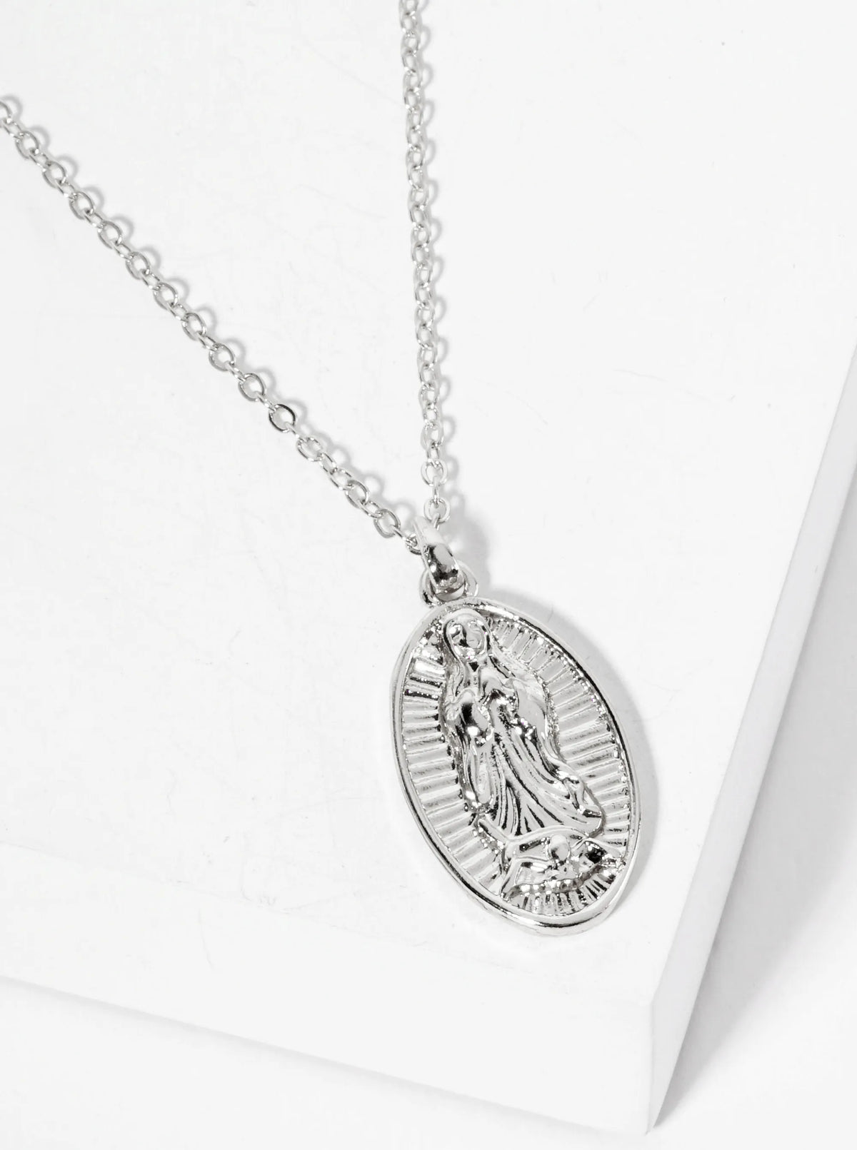 Religious-Theme Oval-Shape Miraculous Mary Medal Pendant Necklace