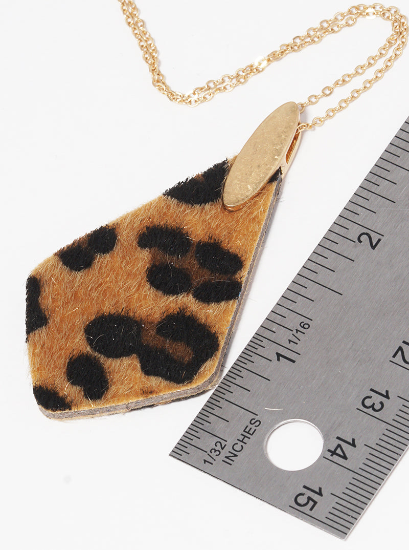 Rhombus Shaped Leopard Animal Printed Faux Fur Pendant Long Necklace