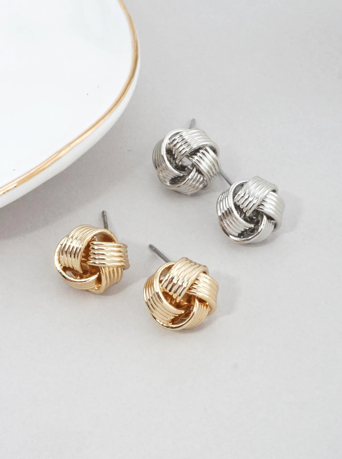 Ribbed-Knot-Stud-Earrings-61-E8013-GD-1-MDM6JP11074626K0429.jpg