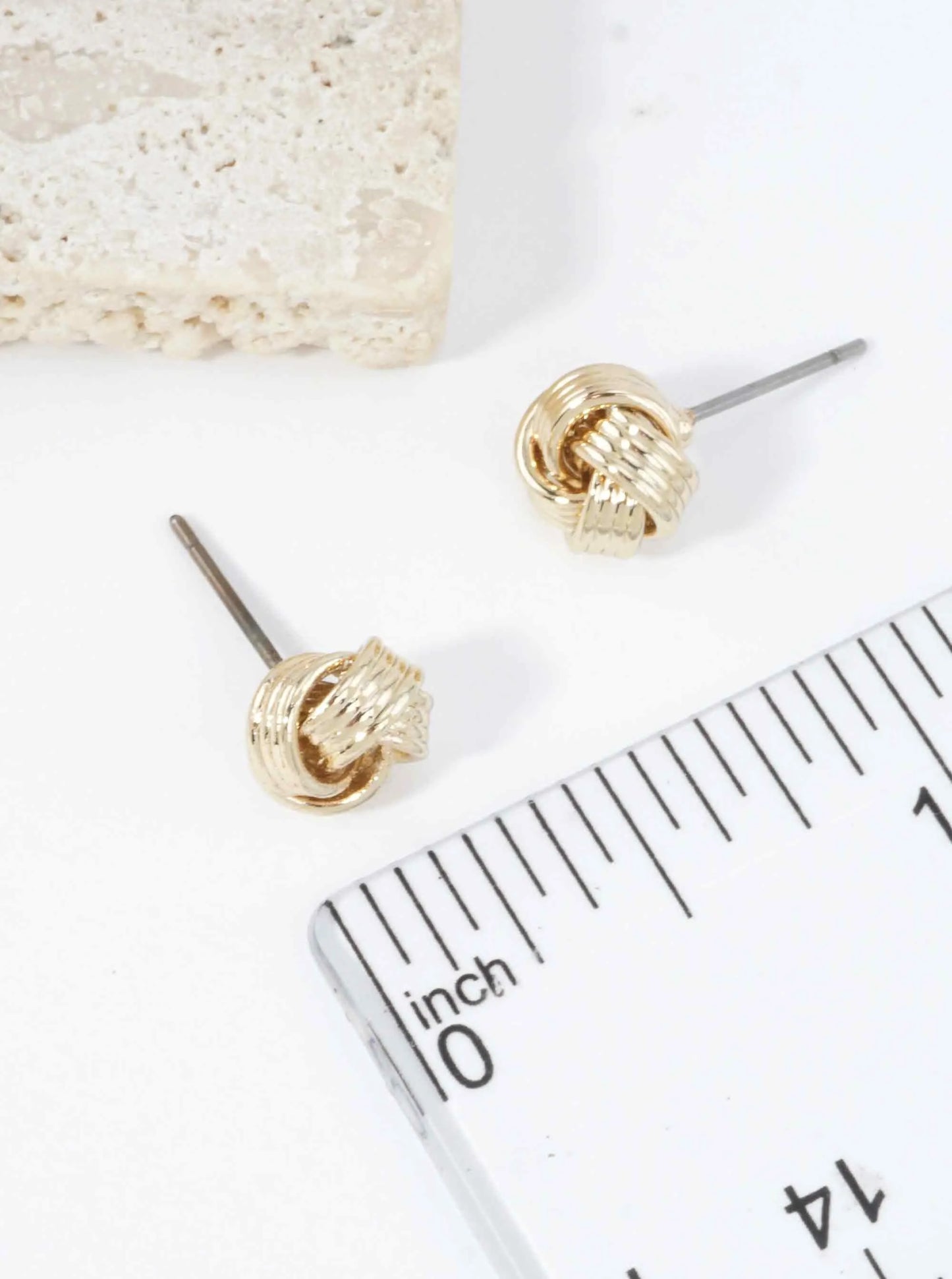 Ribbed-Knot-Stud-Earrings-61-E8034-GD-2-WU58OU01071926K1136.jpg