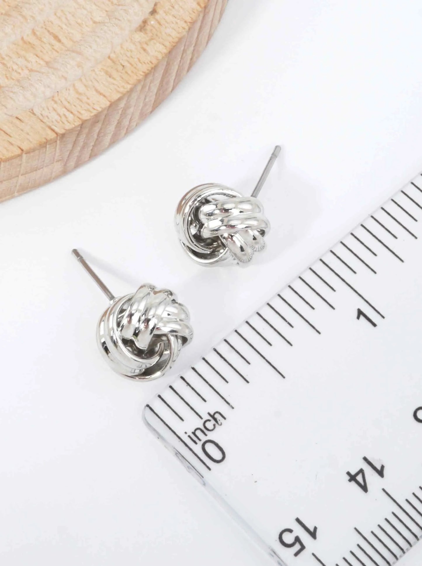 Ribbed-Knot-Stud-Earrings-61-E8050-RH-1-OTLK3J01072826K1136.jpg