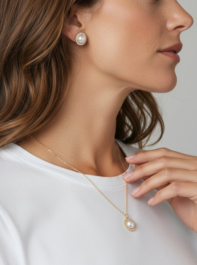 Round Pavé Pearl Pendant Necklace