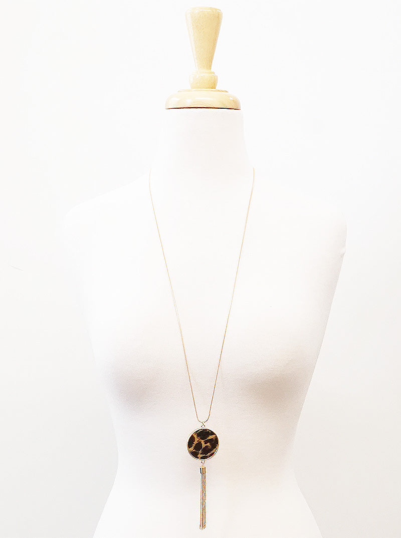 Round Shaped Cellulose Acetate Pendant With Zinc Alloy Tassel Chain Long Necklace