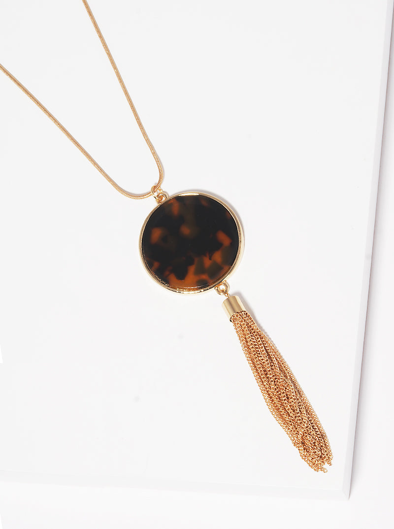 Round Shaped Cellulose Acetate Pendant With Zinc Alloy Tassel Chain Long Necklace