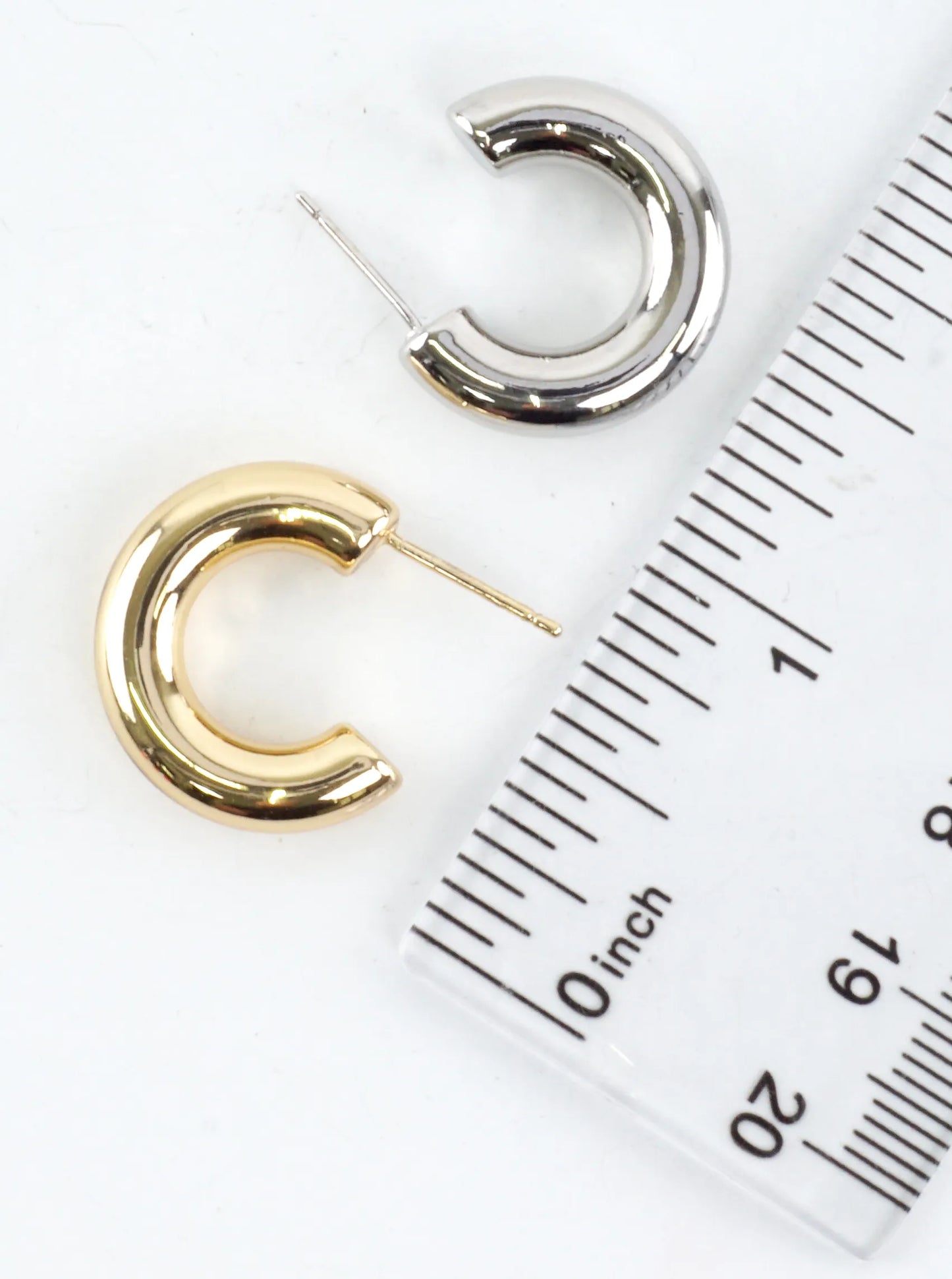 Small Chunky Geometric Round Hoop Earrings