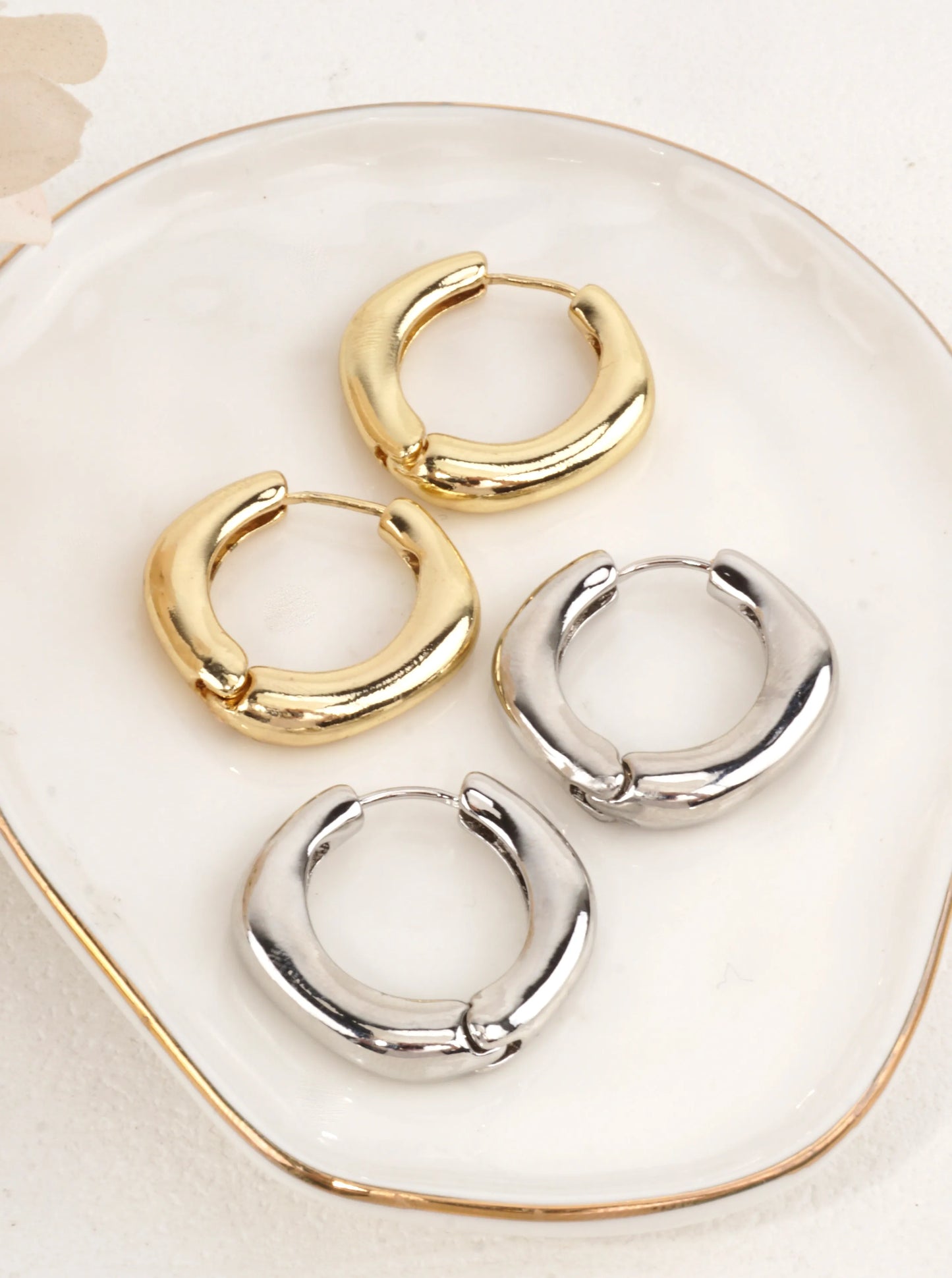 14K Gold-Dipped Oval Huggie Hoop Earrings