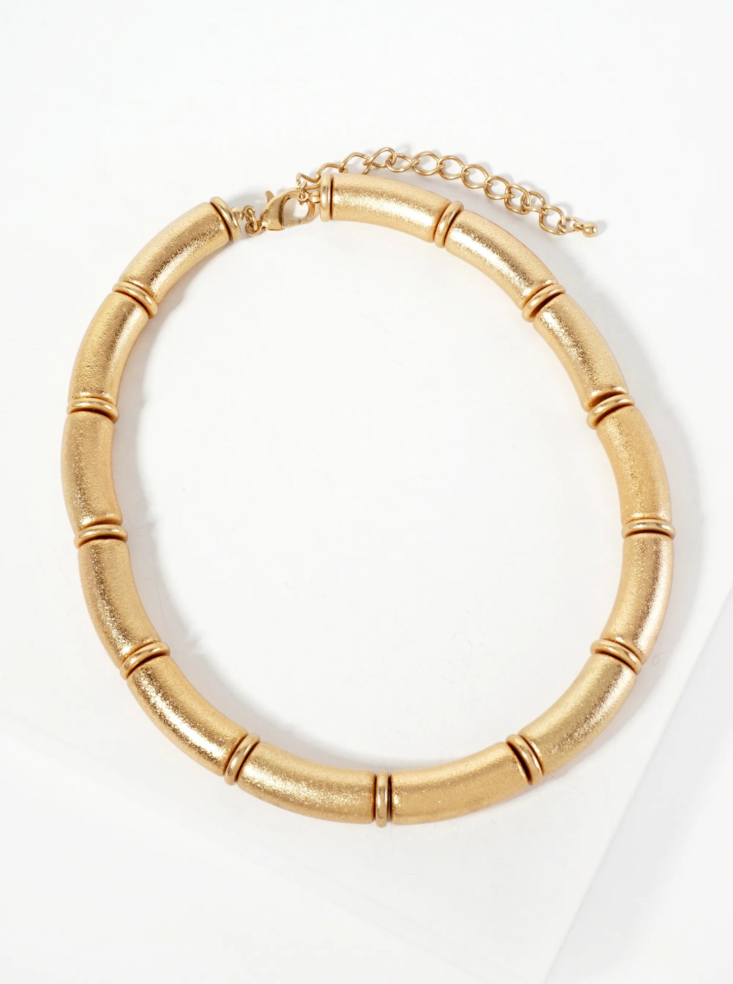 Sand-Texture Hollow Curved Cylinder Chain 16-inch Necklace