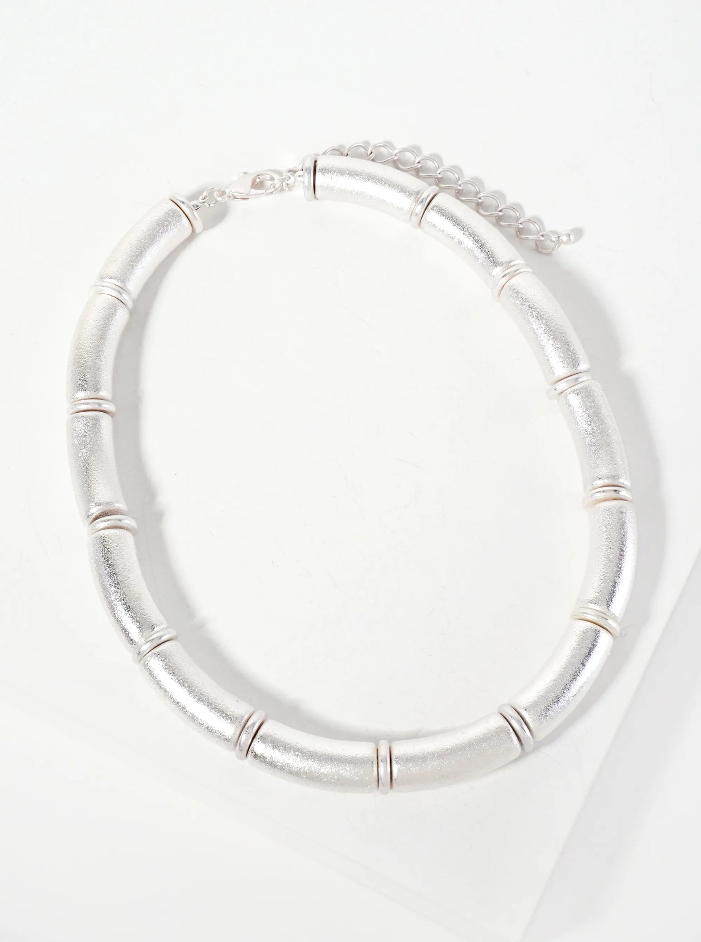 Sand-Texture Hollow Curved Cylinder Chain 16-inch Necklace