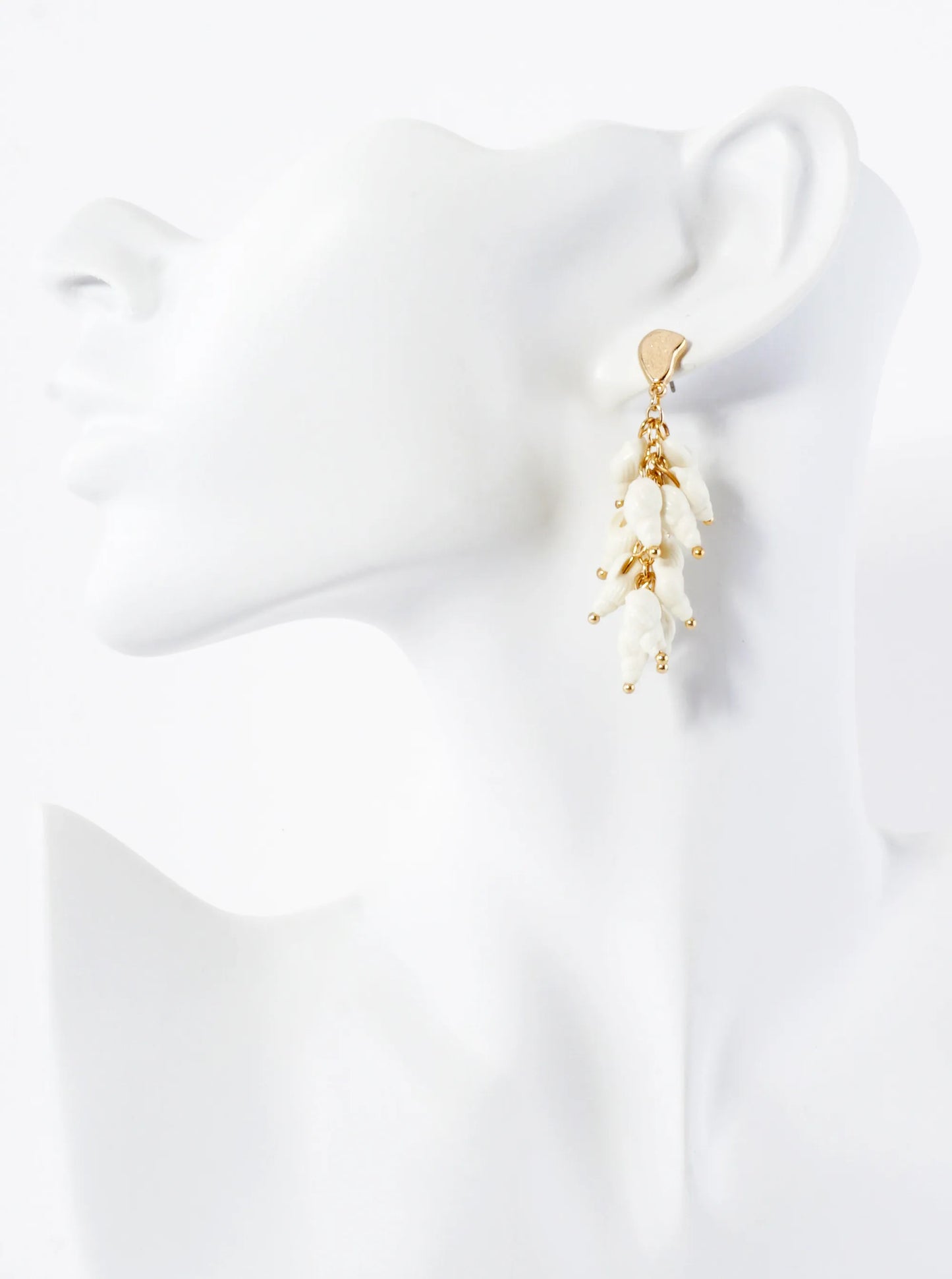 Sea-Life Conch Seashell Cluster Dangle Earrings