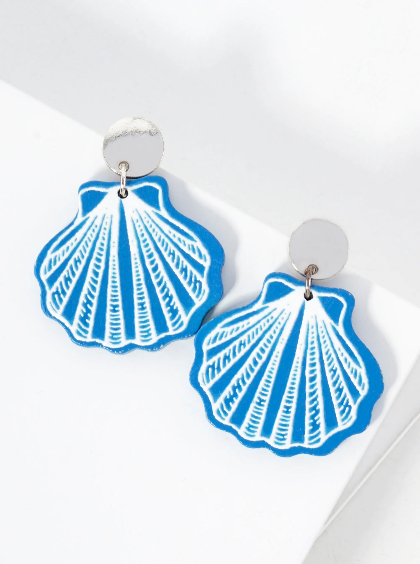 Sea-Life Laser-Cut Wood Seashell Dangle Drop Earrings
