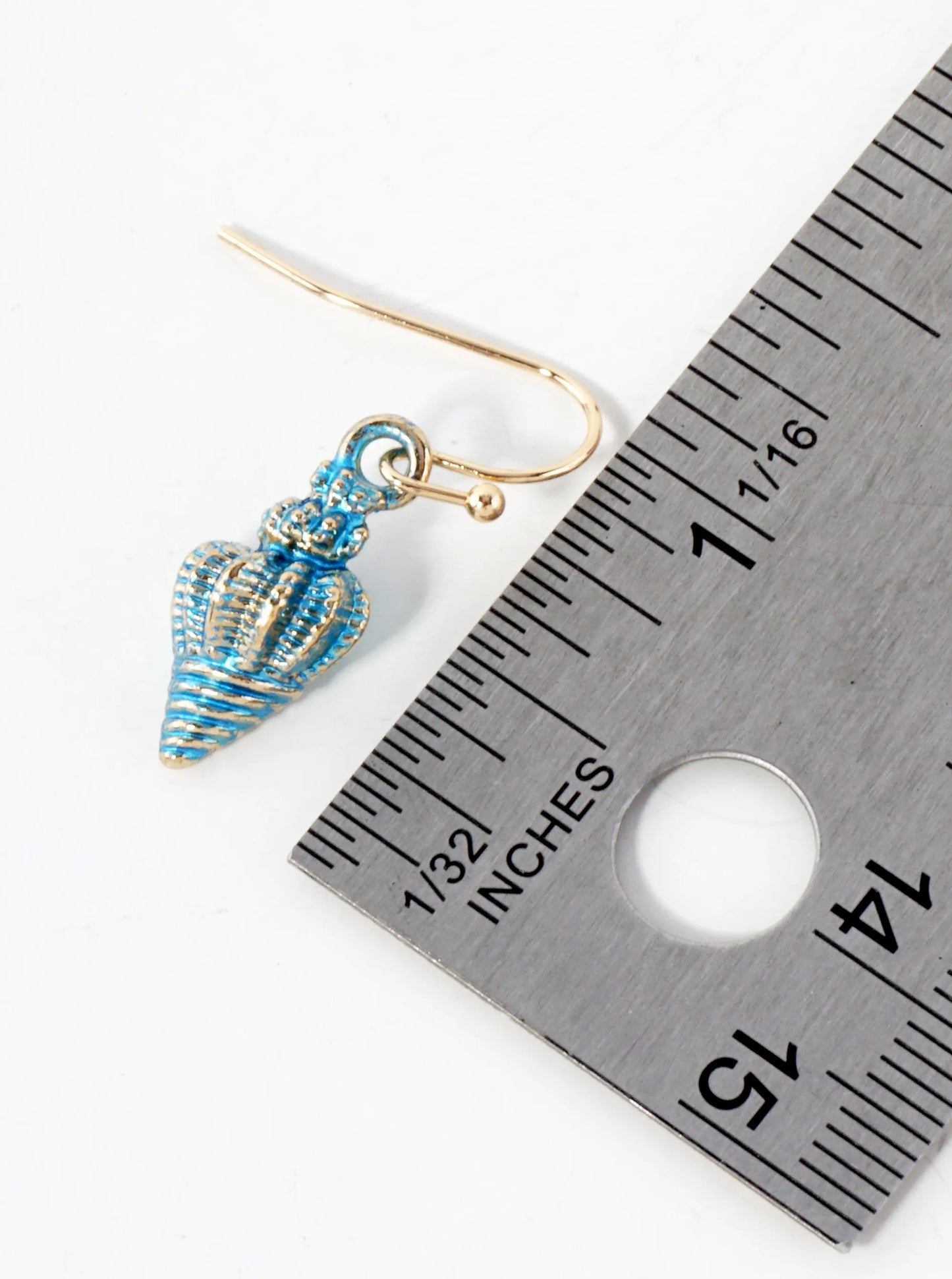 Sea-Life Metal Conch Seashell Drop Dainty Dangle Earrings