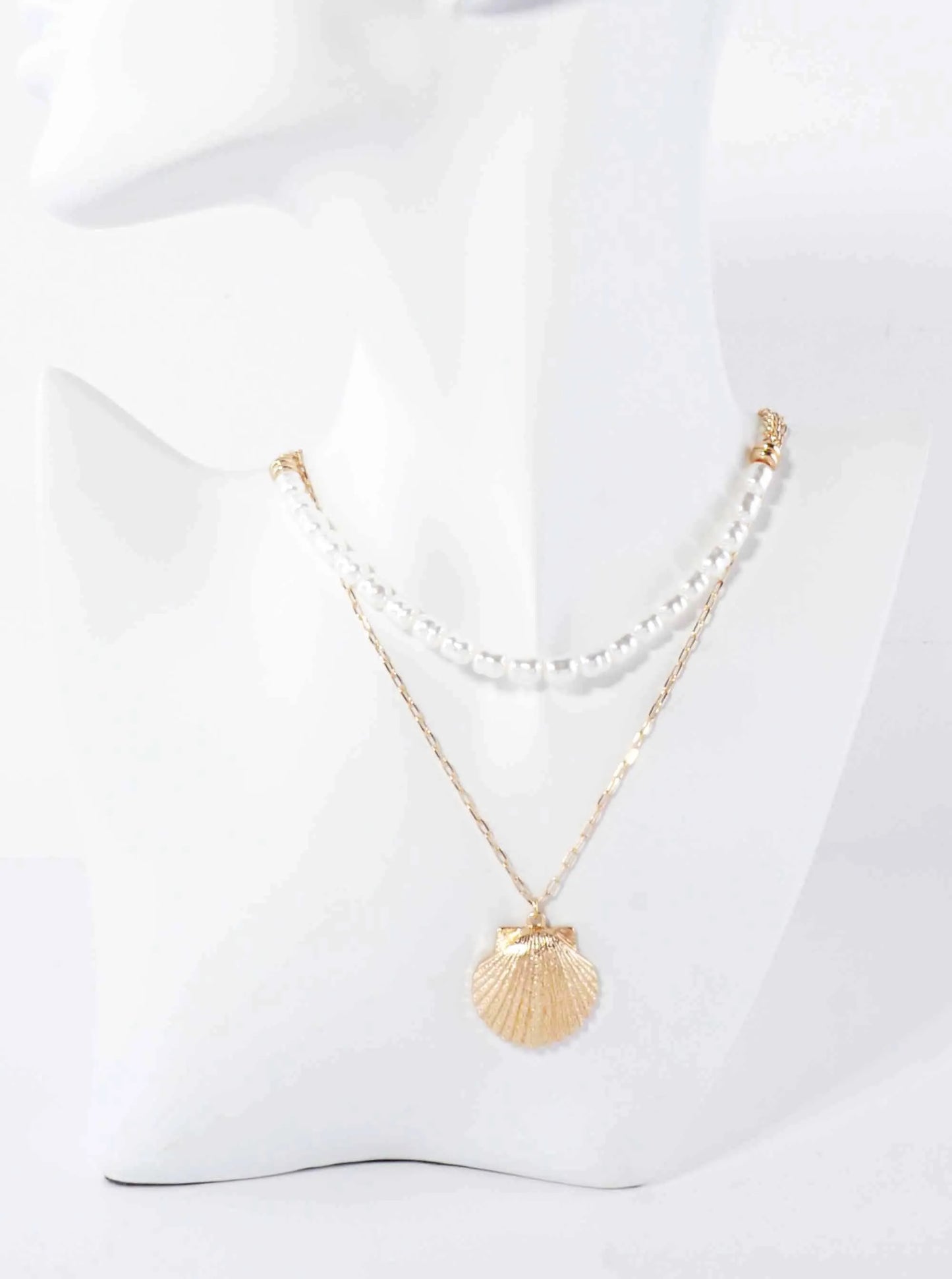 Sea-Life Textured 1-Inch Seashell Pendant Pearl-Beaded Layered Necklace