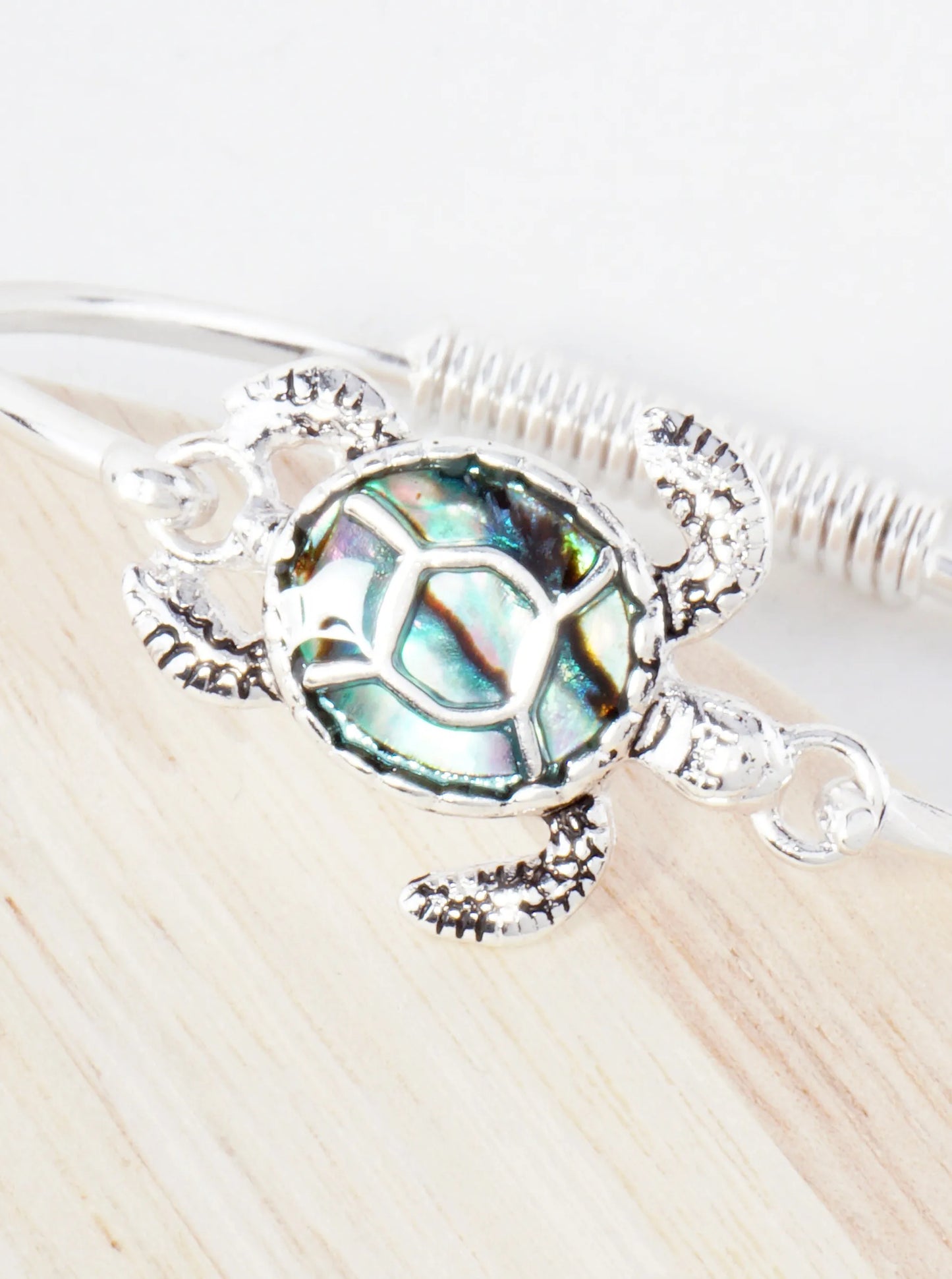Sea-Life-Theme Abalone Turtle Accent Hook-Closure Hinged Bracelet