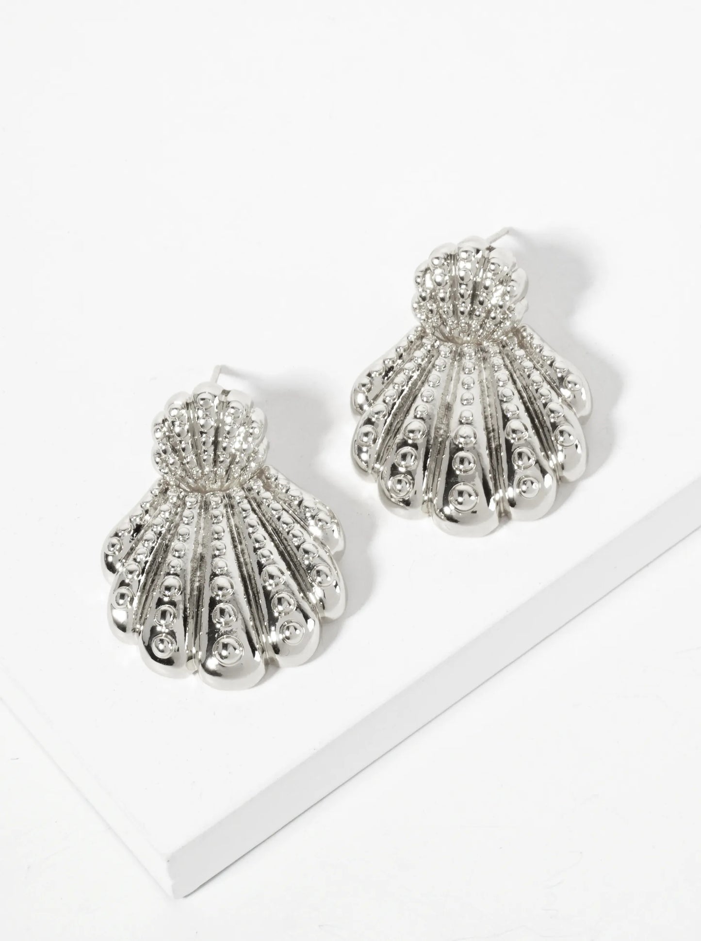 Sea-Life-Theme Ball-Texture 18K-Gold-Dipped Polished Brass Shell Door-Knocker Design Post Earrings