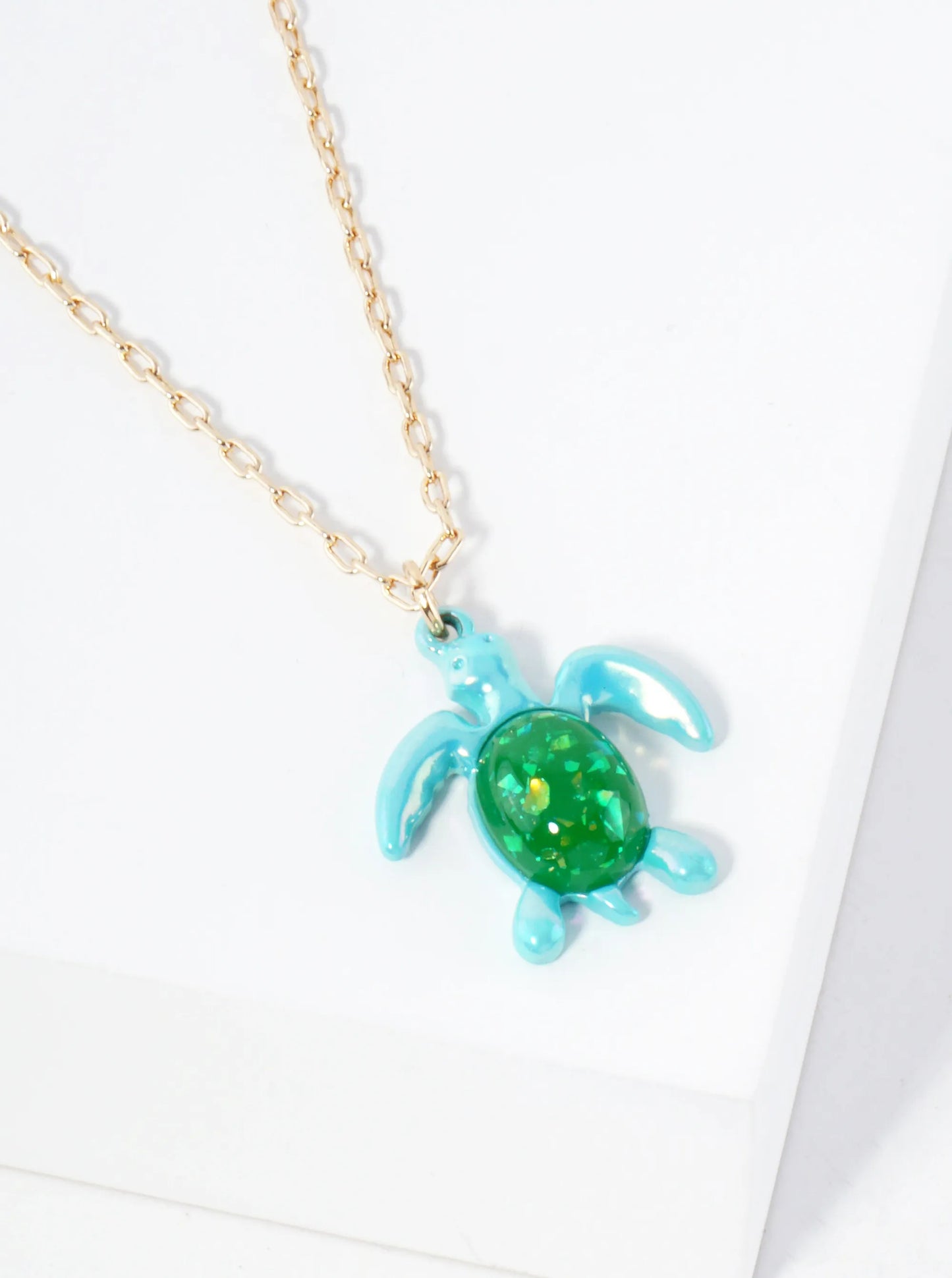 Sea-Life Turtle Pendant 16-inch Necklace