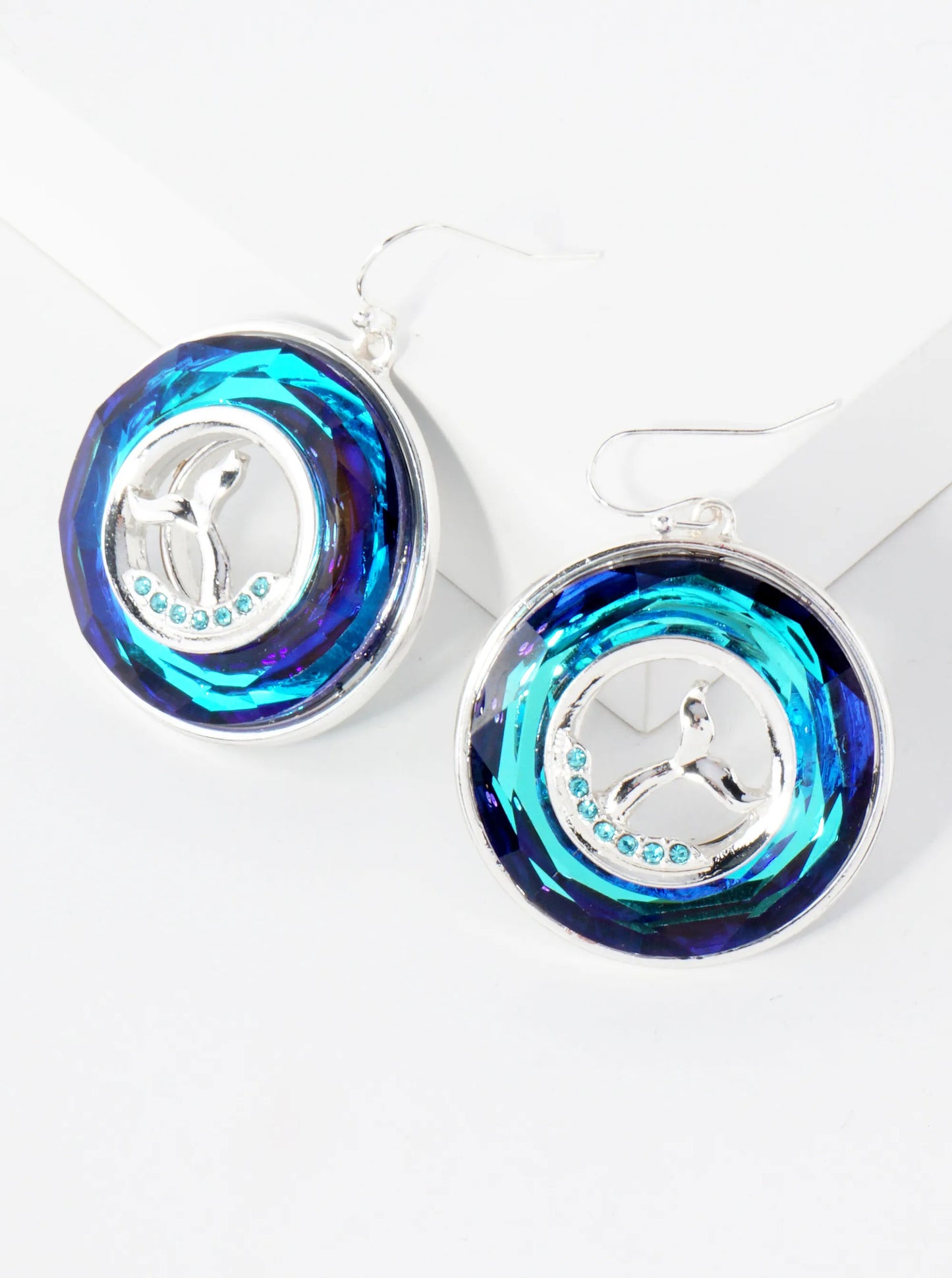 Sea-Life Whale Tail Set Inside Round-Shaped Faceted Glass-Stone Drop Earrings