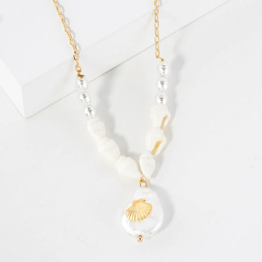 Seashell Teardrop Pearl Pendant Sea-Life Necklace