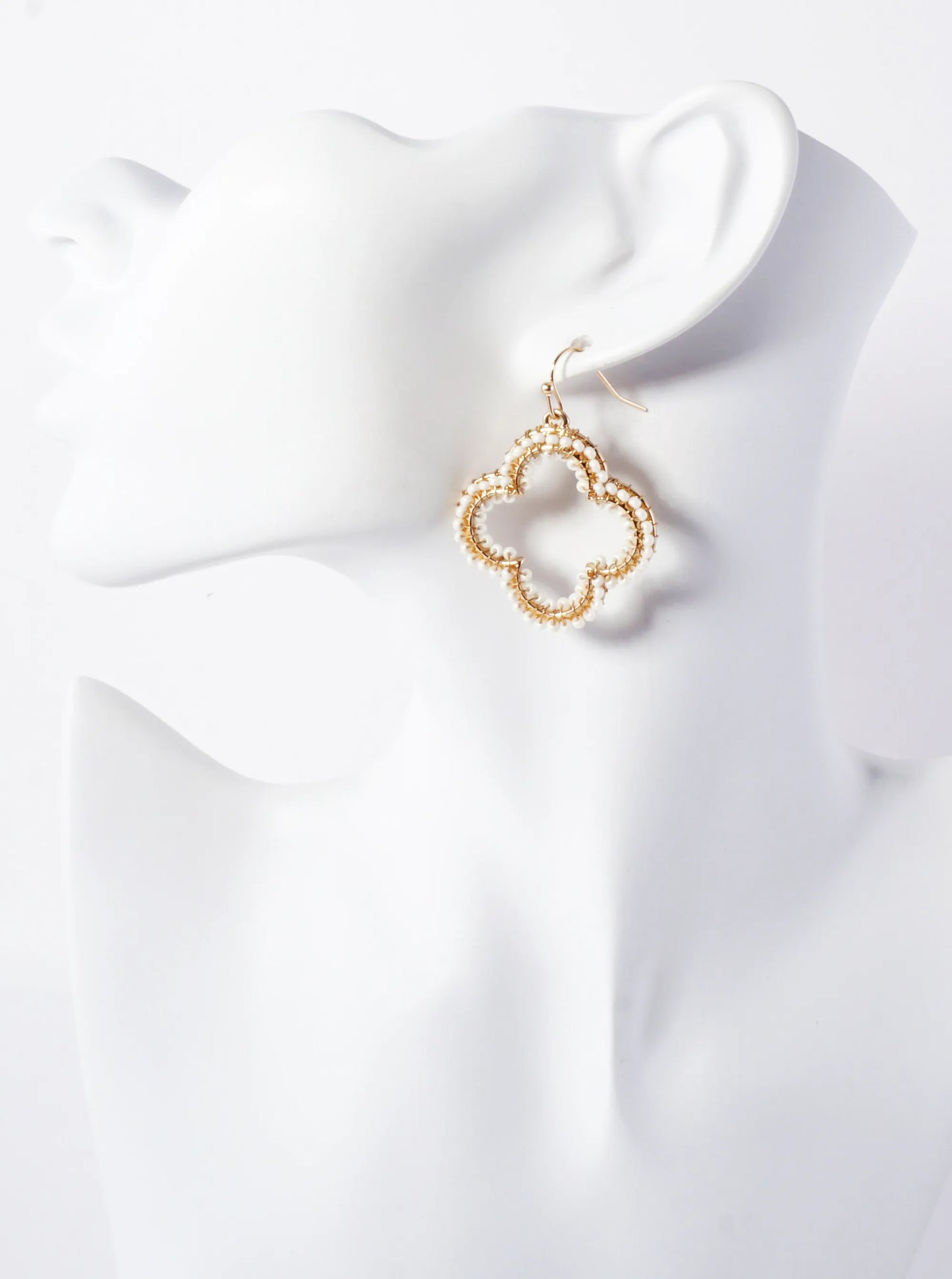 Seed-Beads Wire-Wrapped Quatrefoil Lightweight Dangle Earrings