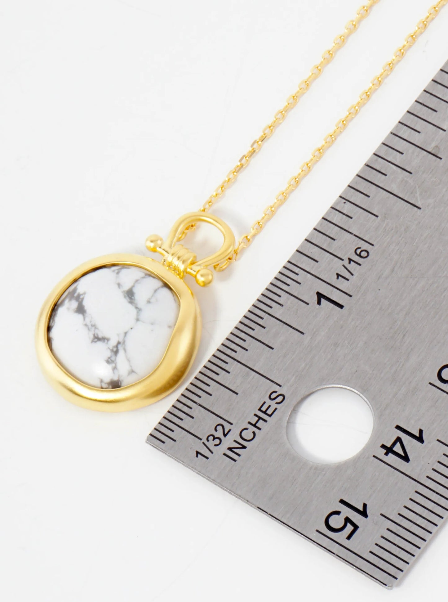 Semi-Precious Natural-Stone Round-Shaped Pendant Hypoallergenic 18K-Gold-Dipped Necklace