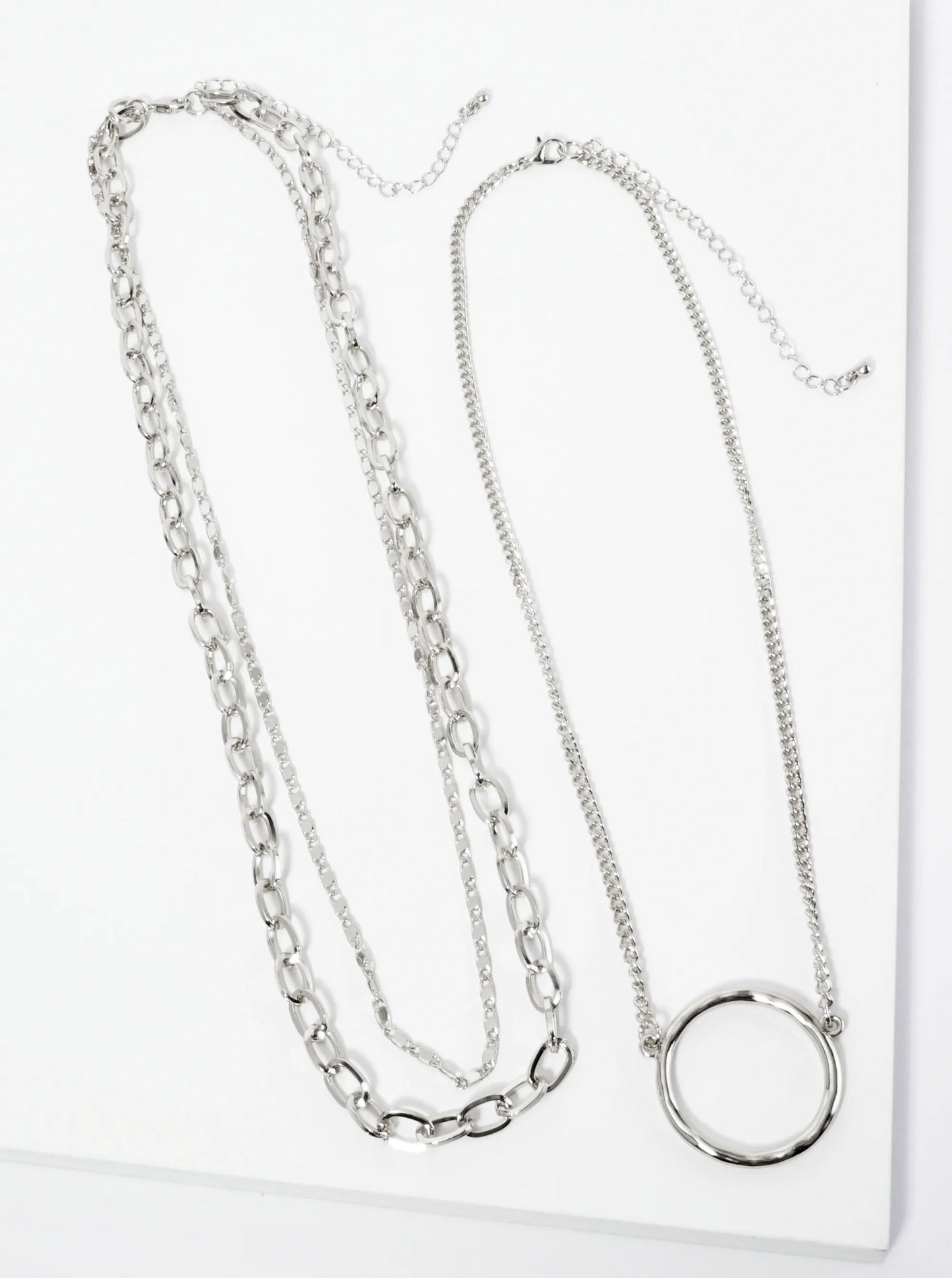 Set Of 2 Hammered Circle Pendant Layered Chain Necklace