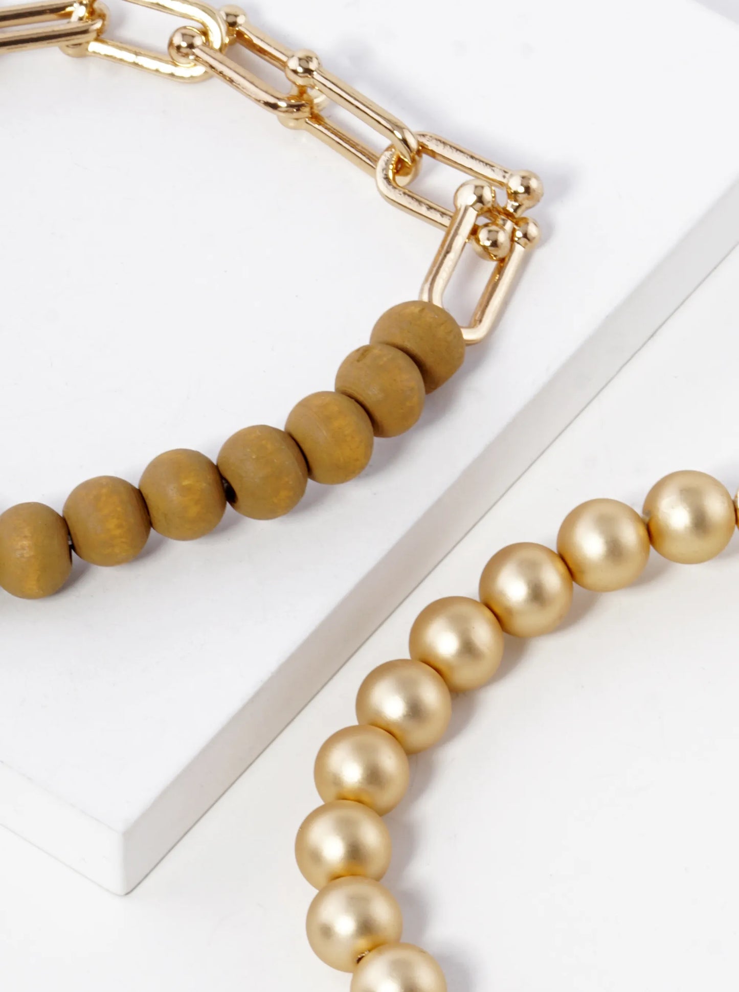 Set Of 2 Wood And Metallic Beads Stretch Chain Bracelet