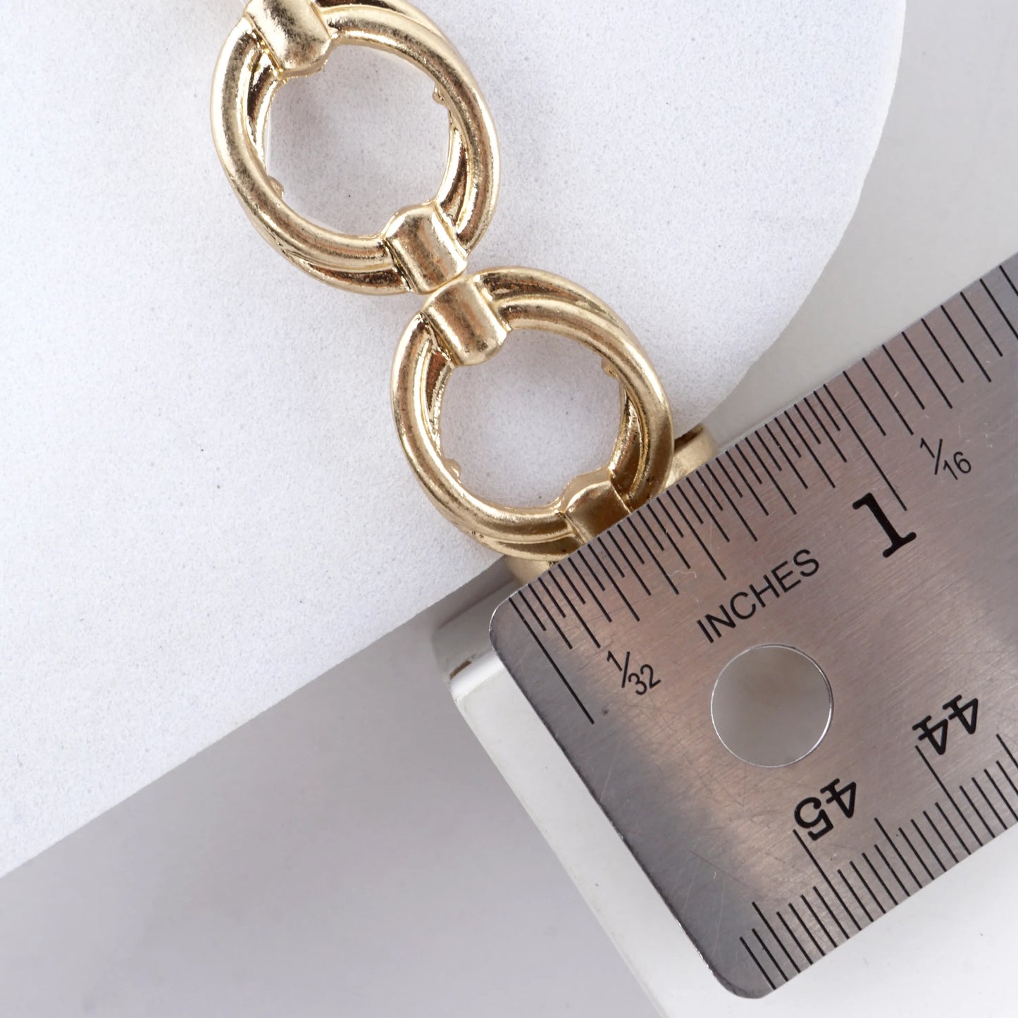 Simulated Knots Oval Alloy Cast Stretch Bracelet