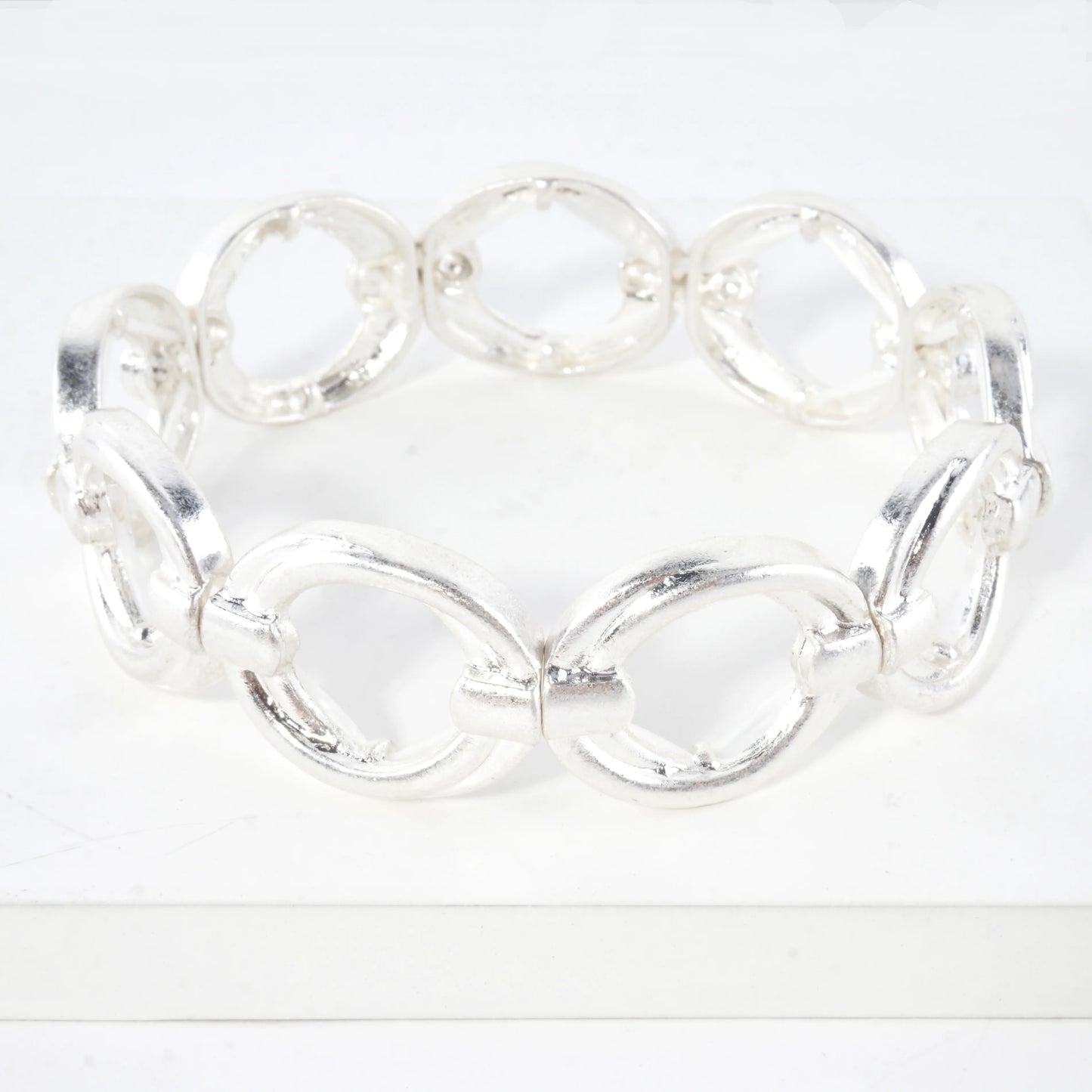 Simulated Knots Oval Alloy Cast Stretch Bracelet