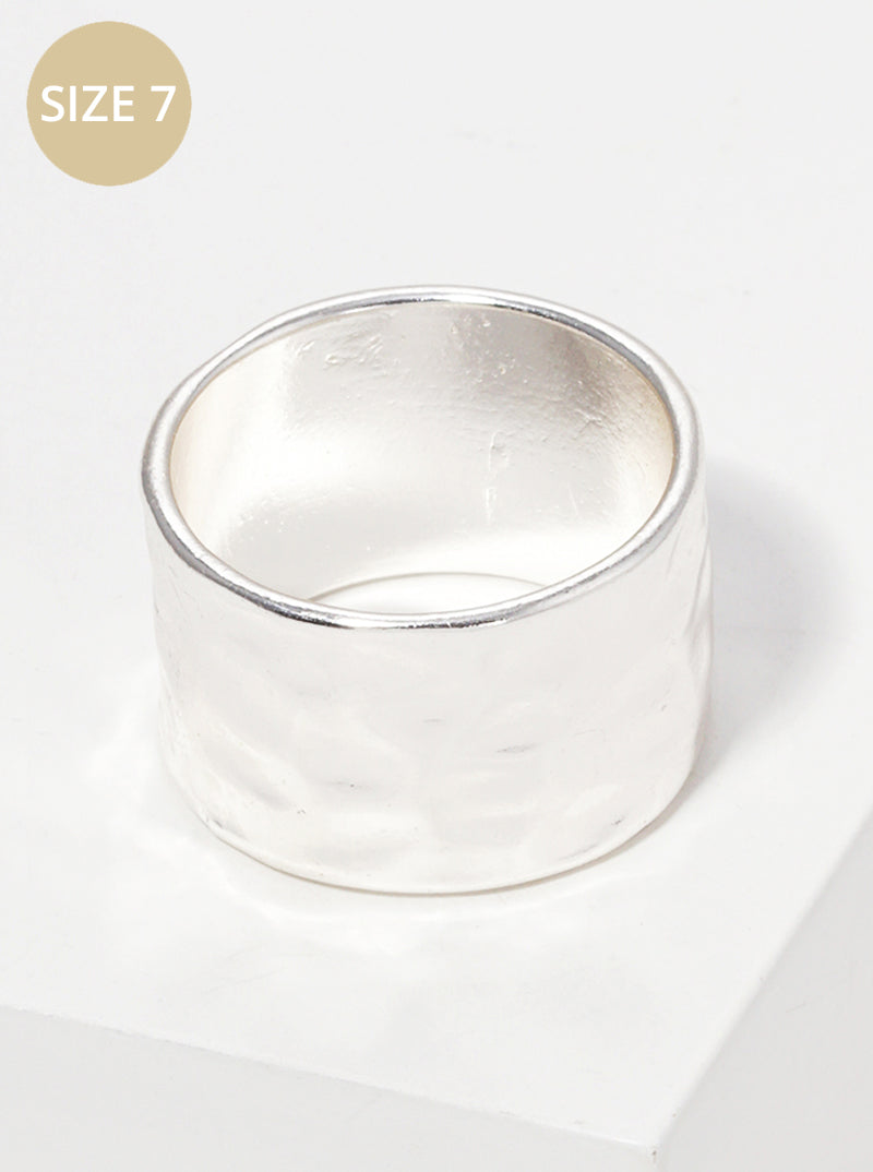 Size 7 Hammered Chunky Bold Ring