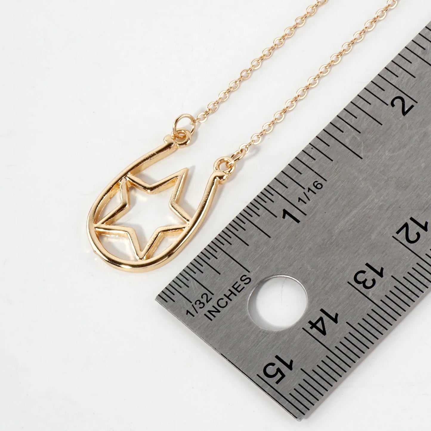 Star Cutout Horseshoe Pendant Necklace