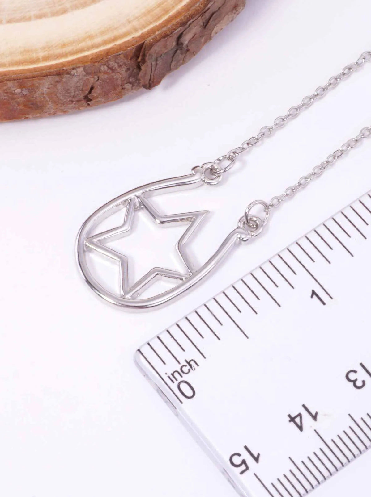 Star-Cutout-Horseshoe-Pendant-Necklace-61-N7142-RH-1-5AC6MV31084226K1135.jpg