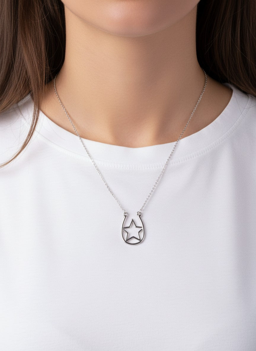 Star-Cutout-Horseshoe-Pendant-Necklace-61-N7142-RH-2-4SB74K31084226K1135.jpg