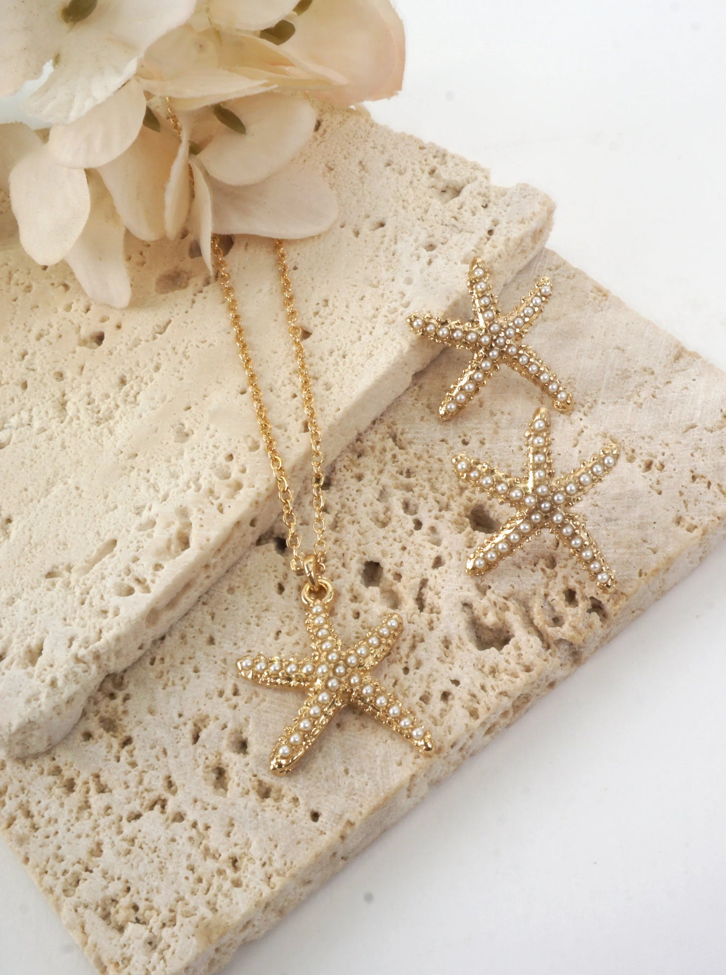 Starfish Pendant Textured Necklace