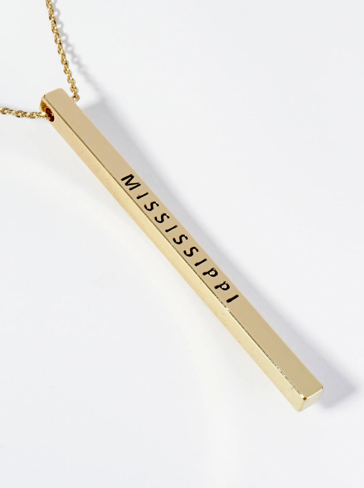 State Of Mississippi Engraved Vertical Bar Pendant Necklace